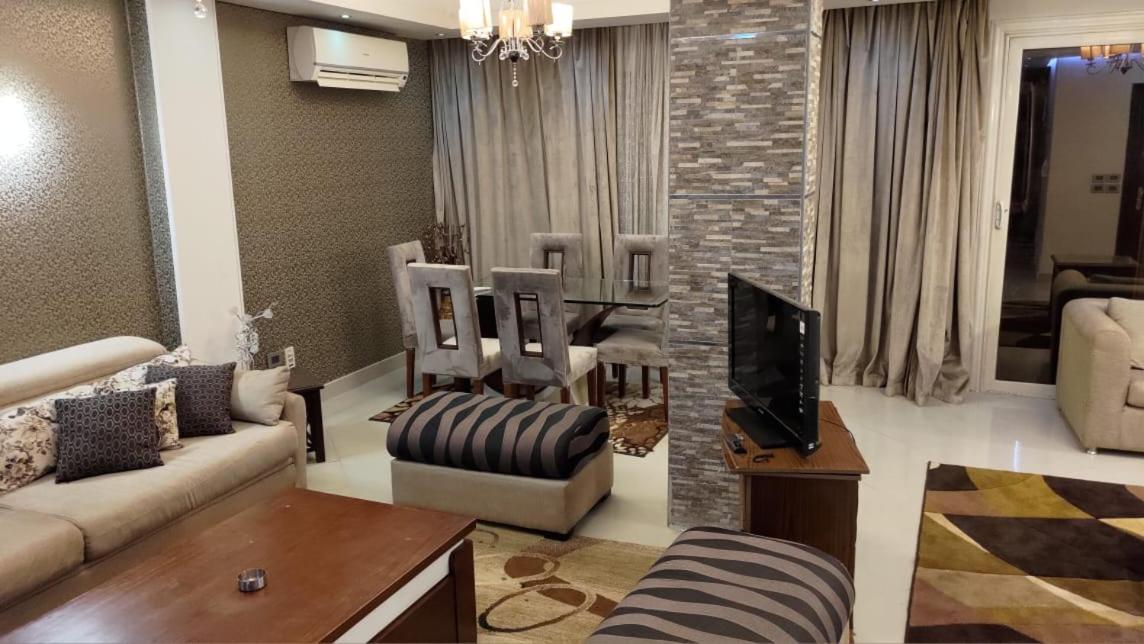 Modern Furnitured appartment in New Cairo