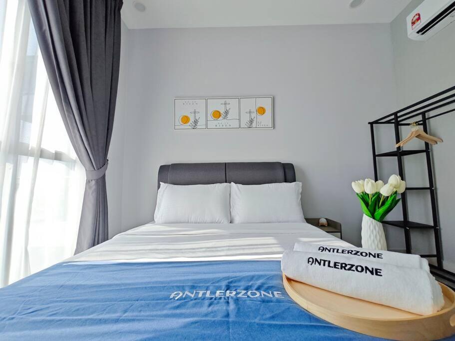 D'Lagoon, Seri Austin by Antlerzone