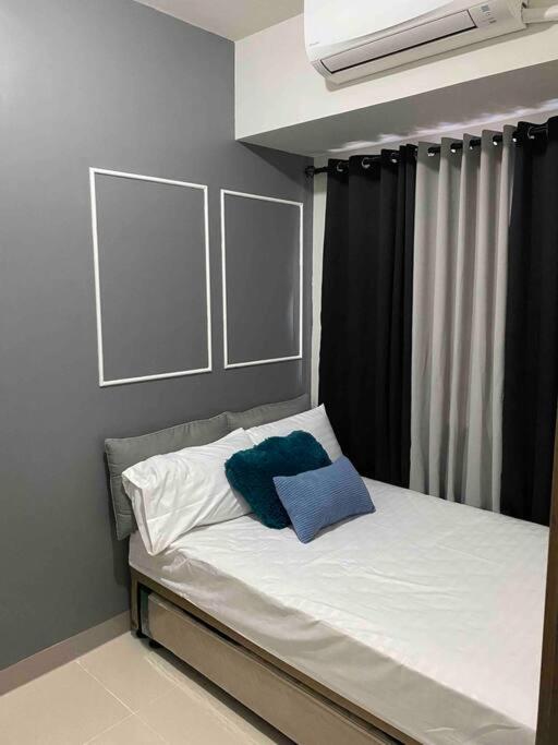 Cynn Stays S Residences at MOA view 5