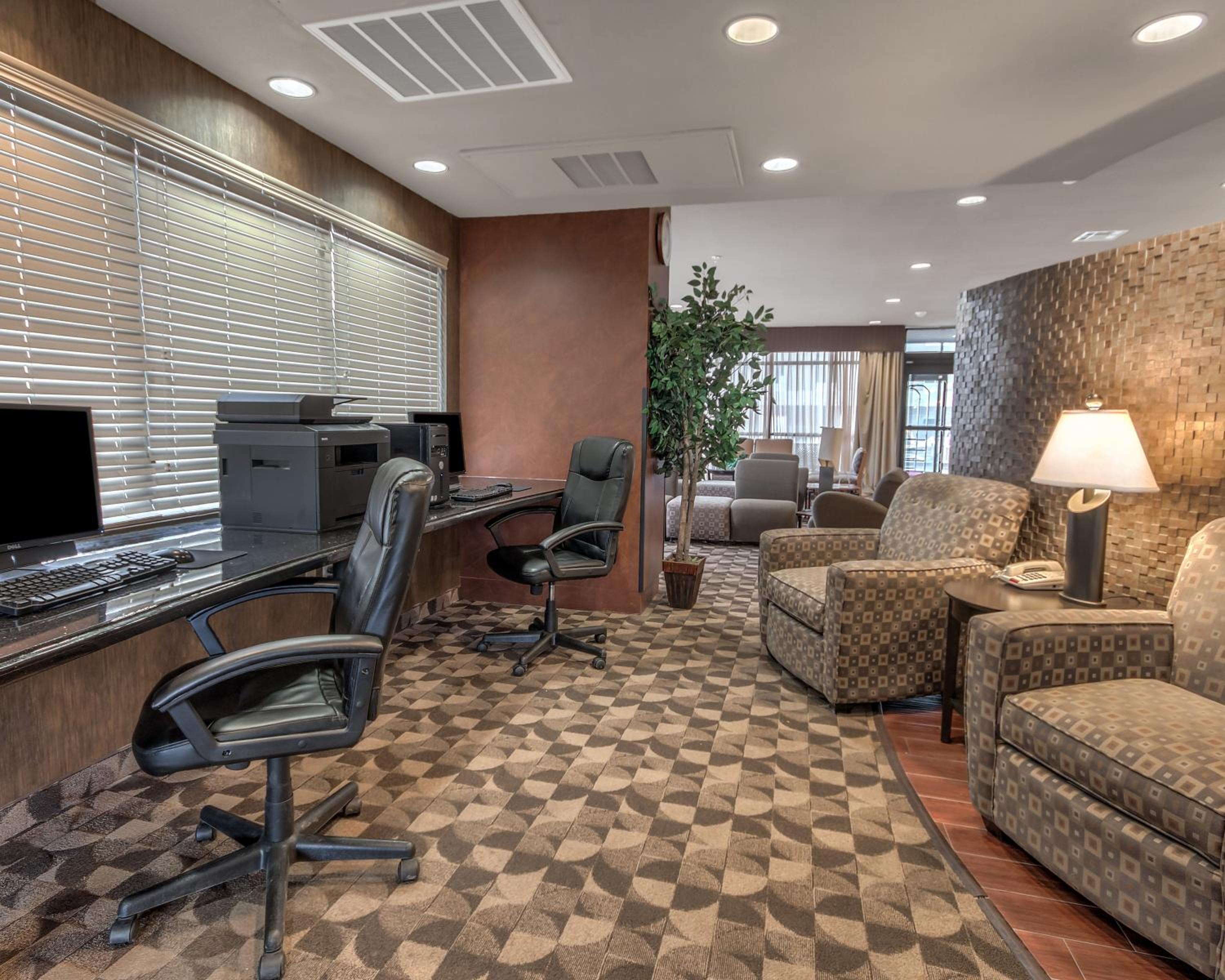 MainStay Suites Hobbs