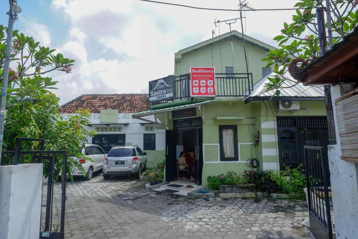 restaurant