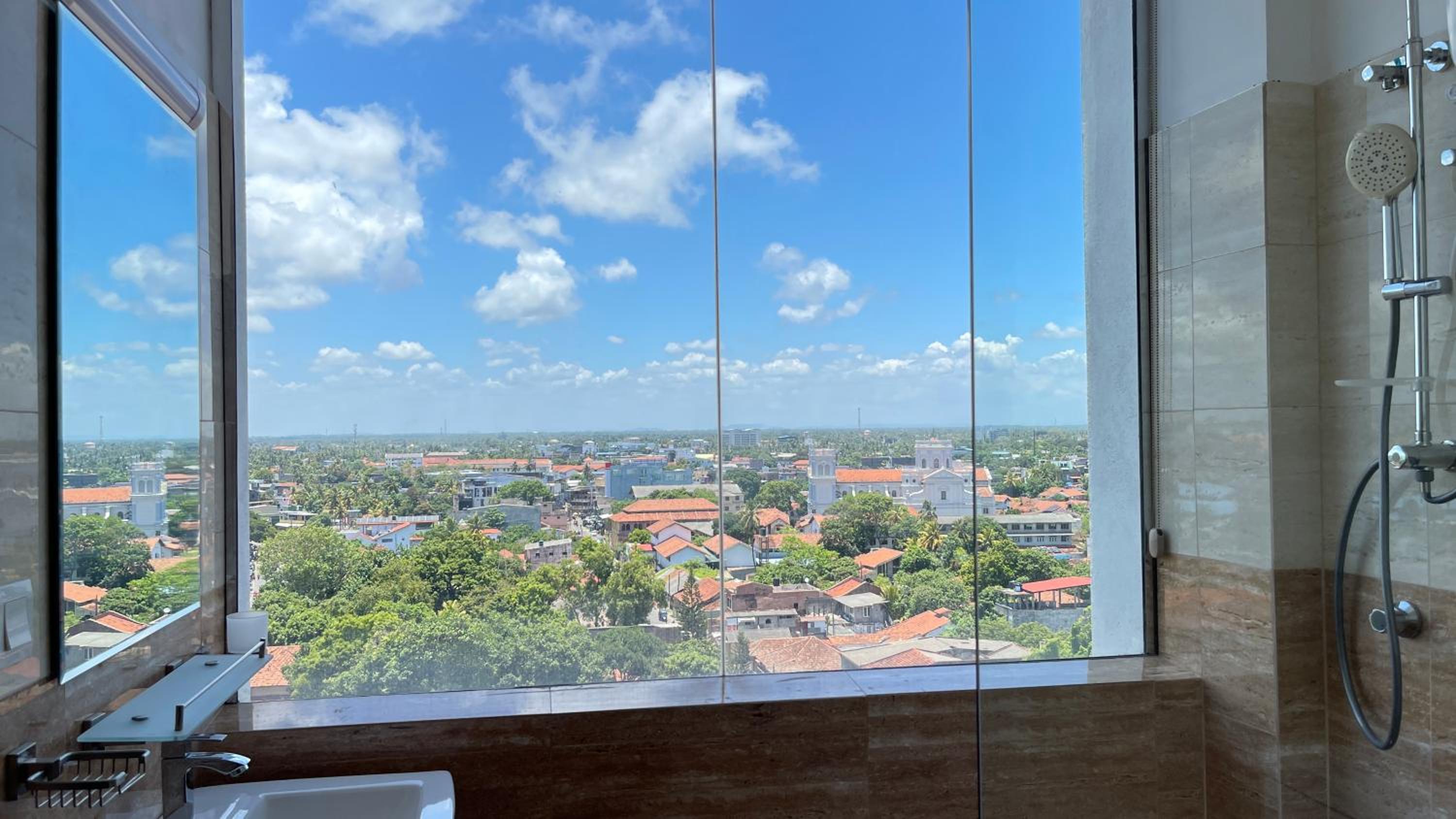 Luxury Apartment near airport