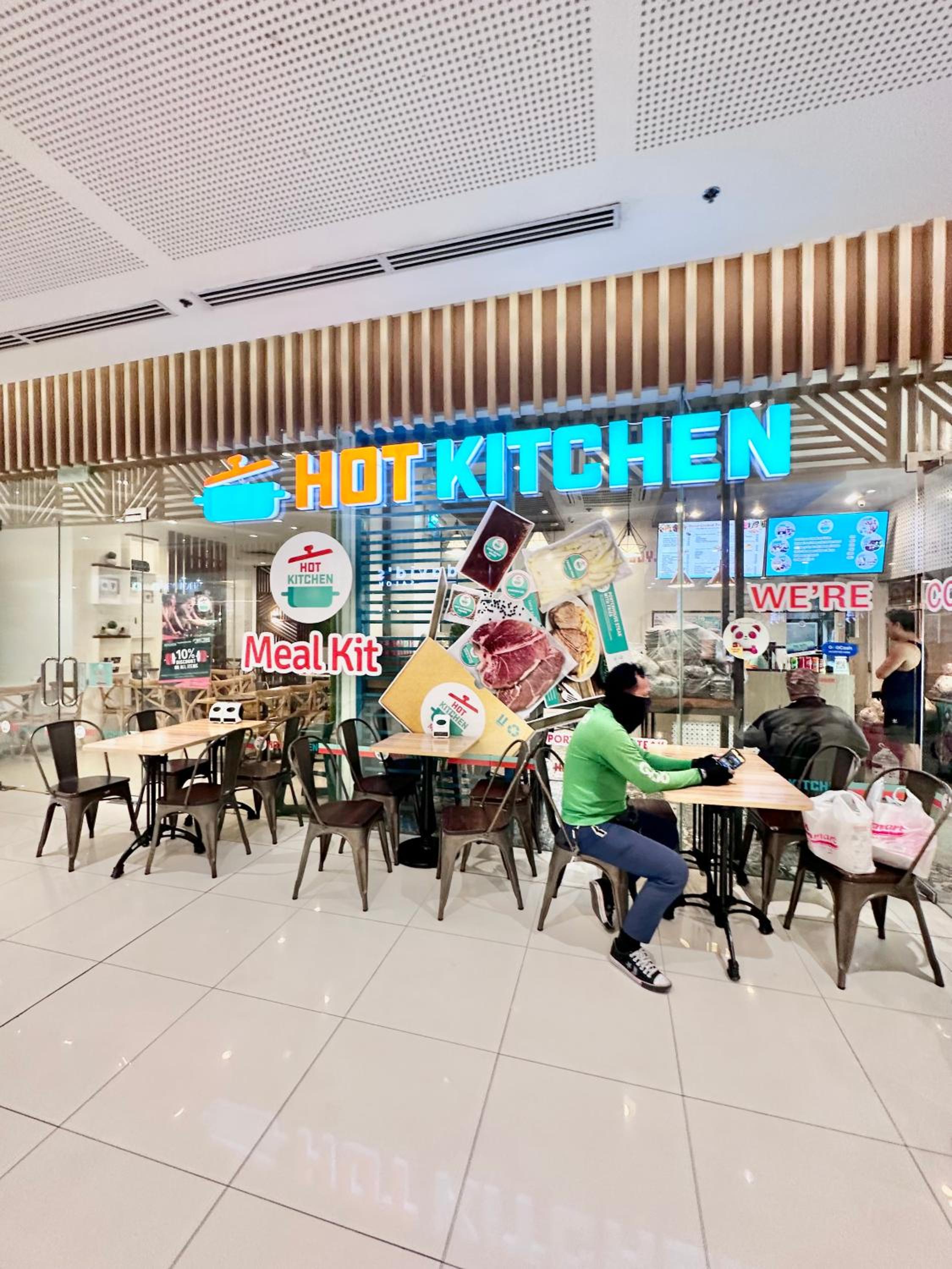 dining