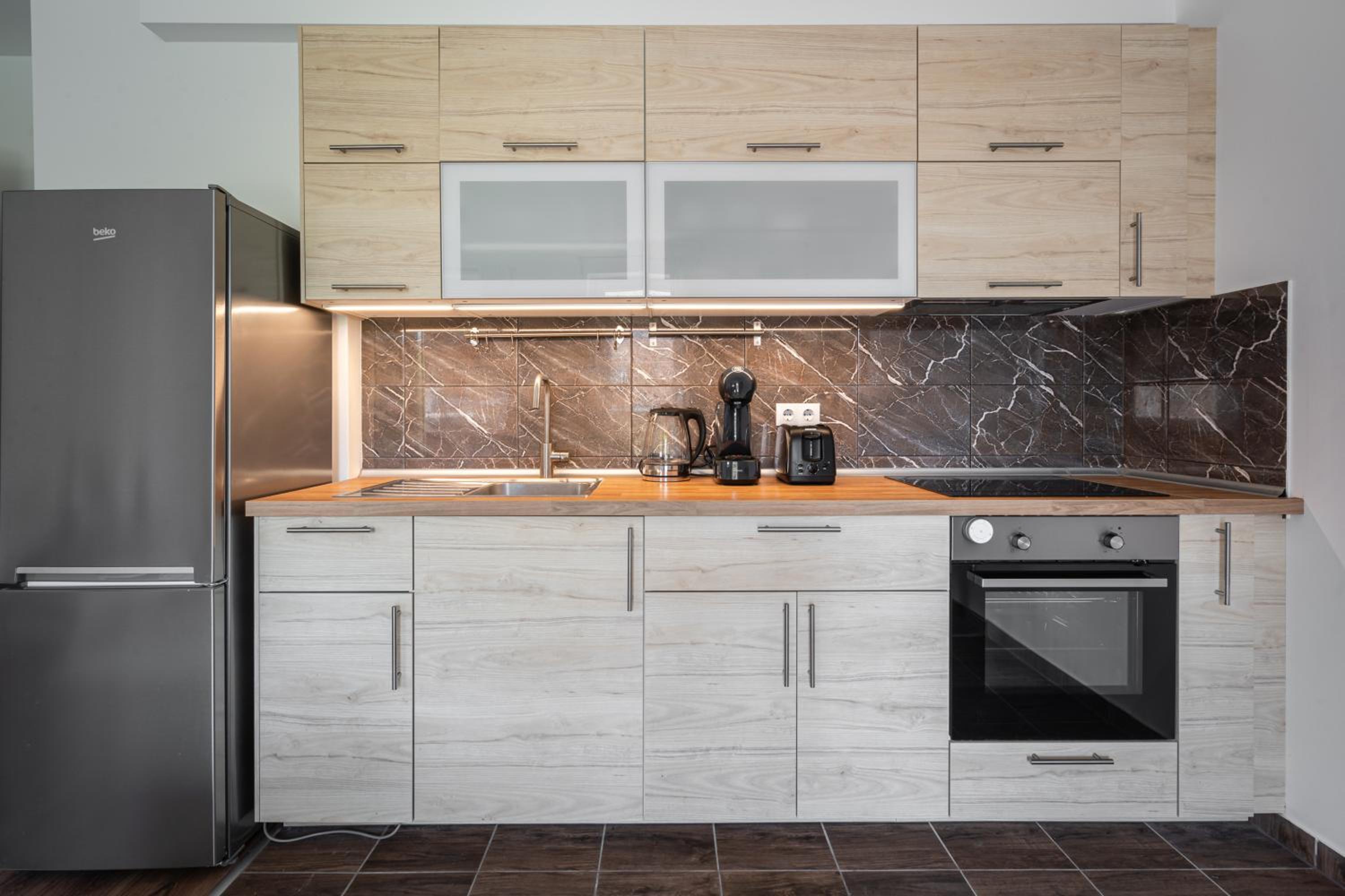 Iris Indigo Apartment