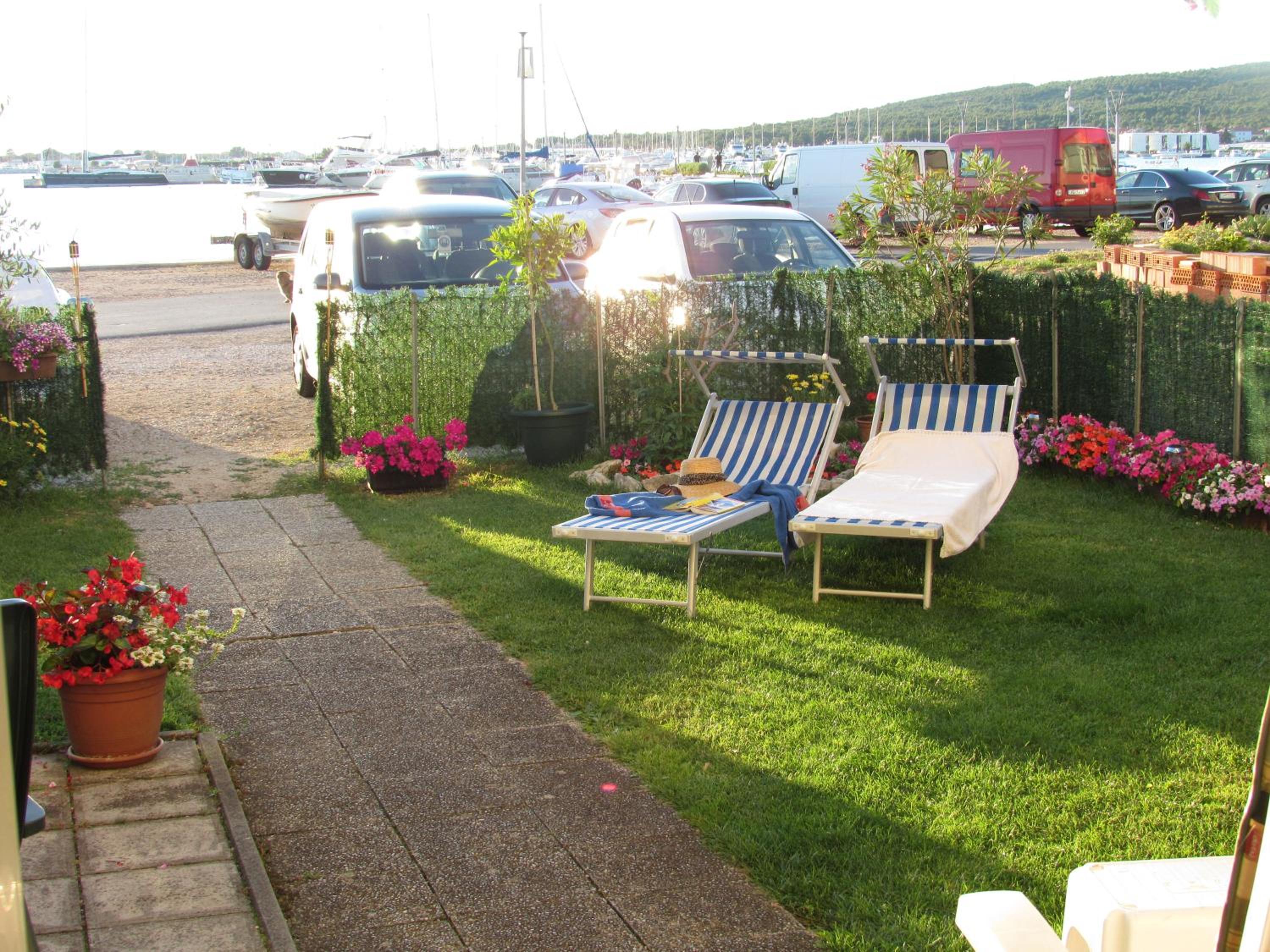 Photo 48
