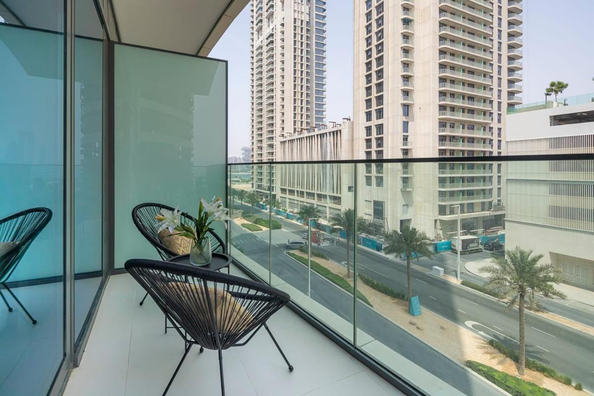 Frank Porter - Beach Vista Tower 1