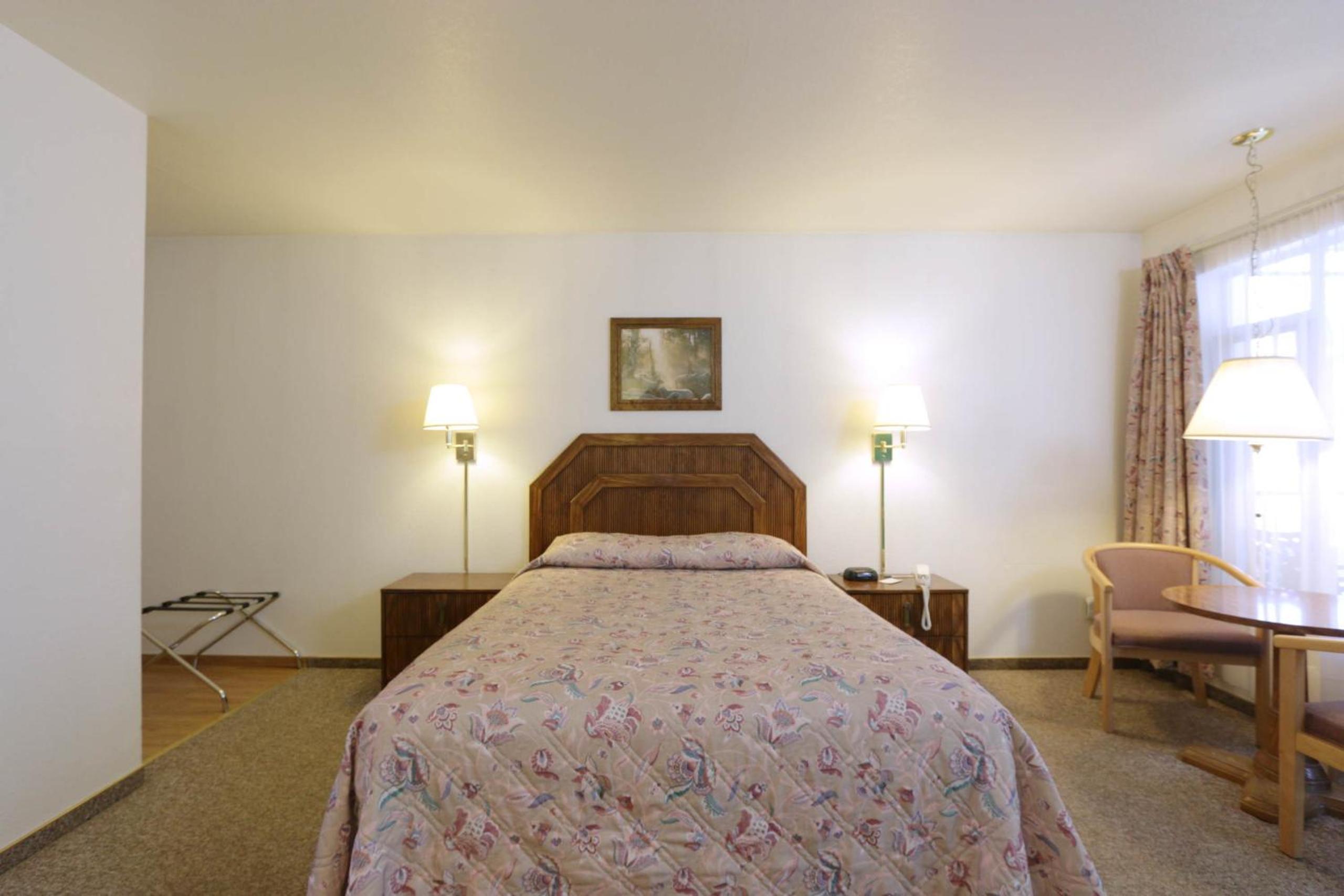 Town House Motel
