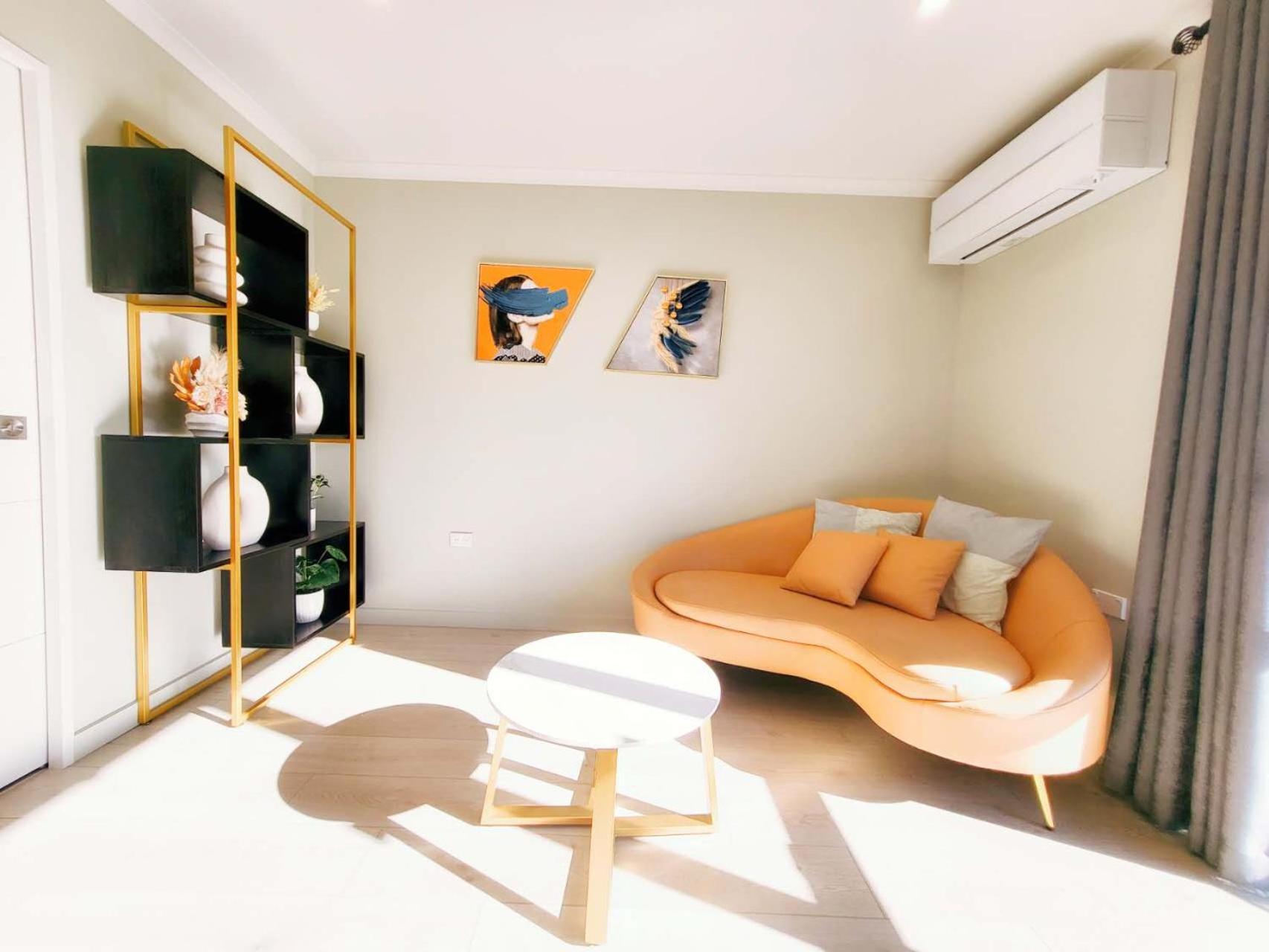 White Stone Apartment