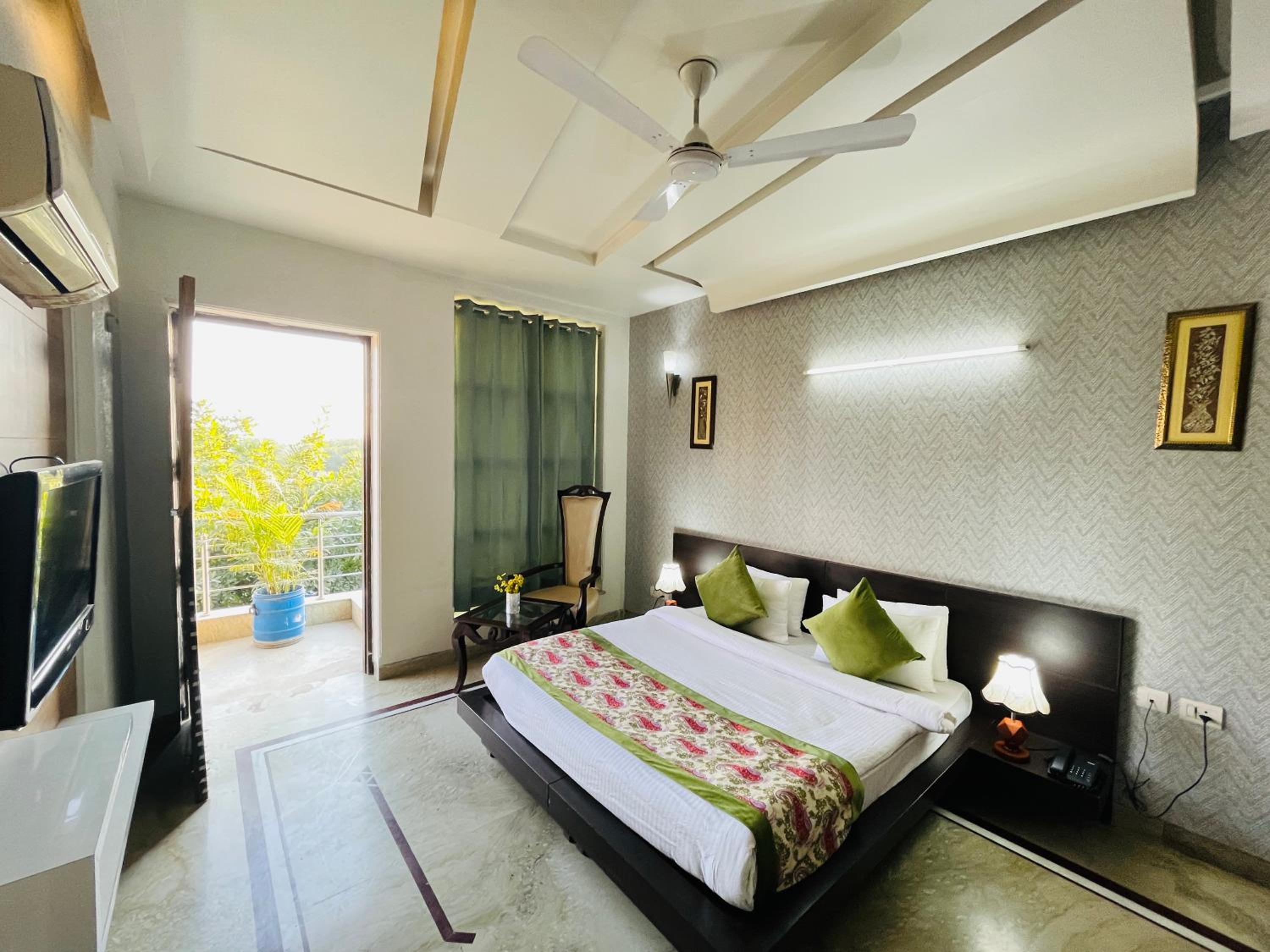 Hotel Dayal Regency near IMT Chowk Manesar, Manesar