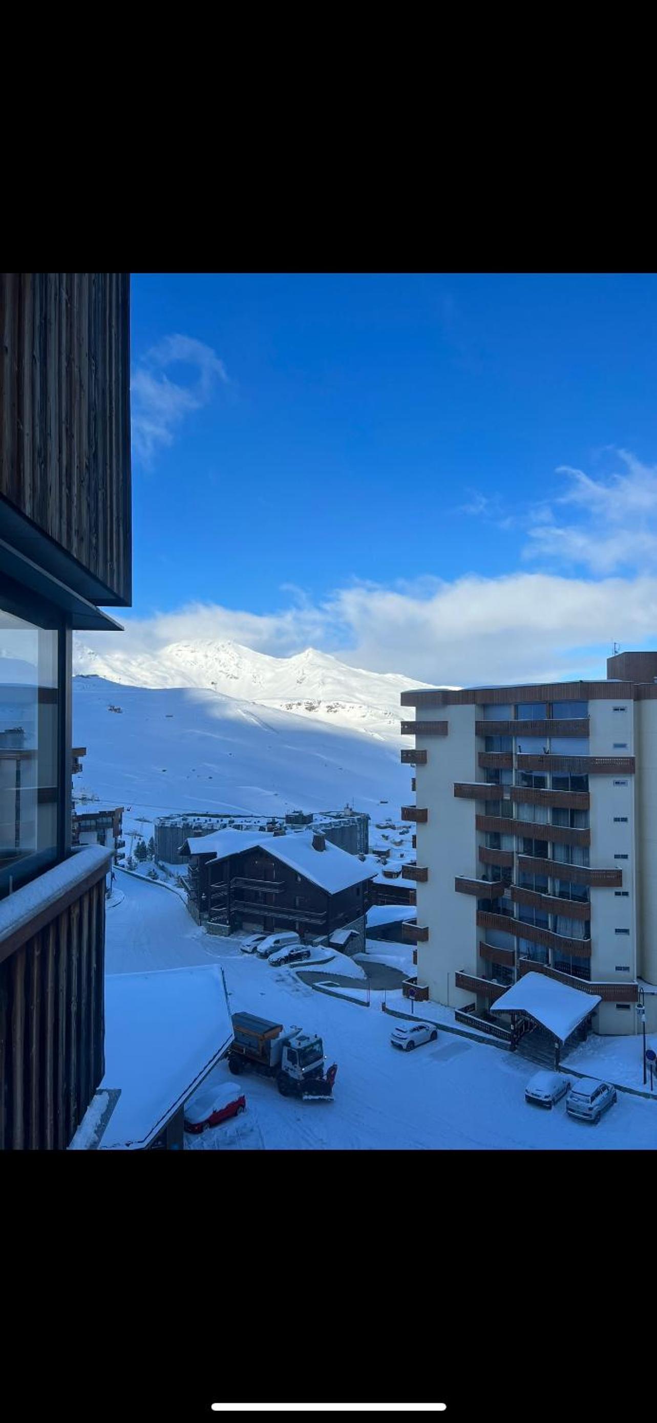 APT centre station vue sur les pistes de Val Thorens 6p