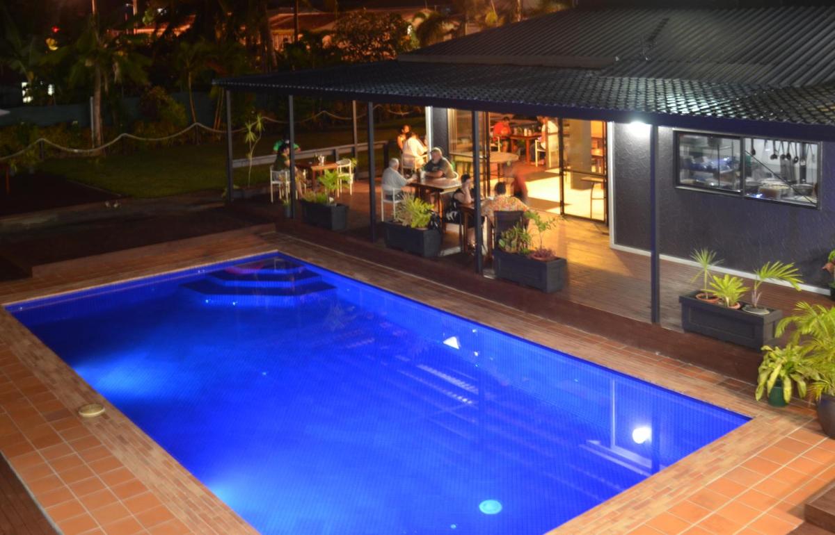 swimming pool