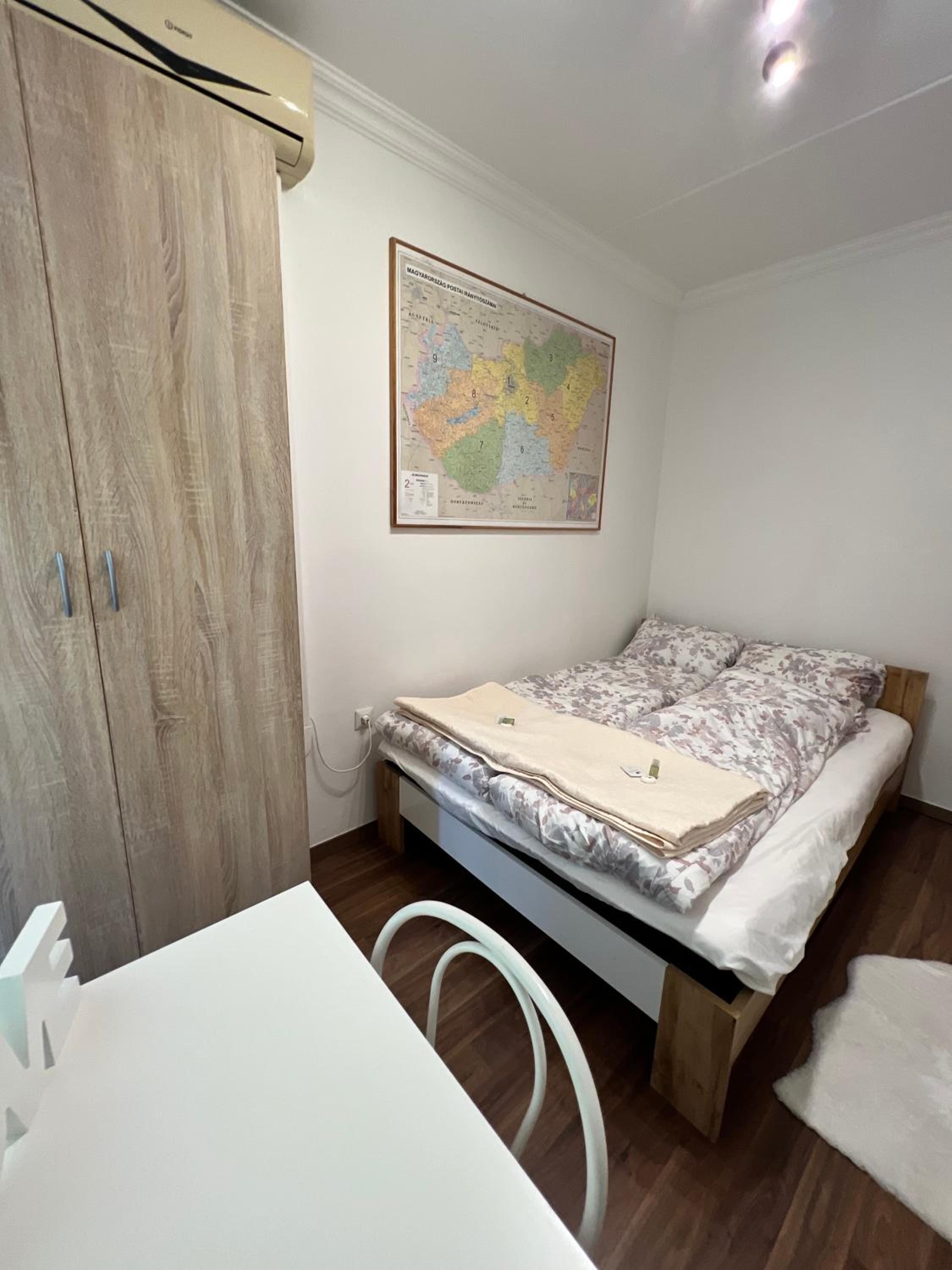 Meszlényi Apartman II