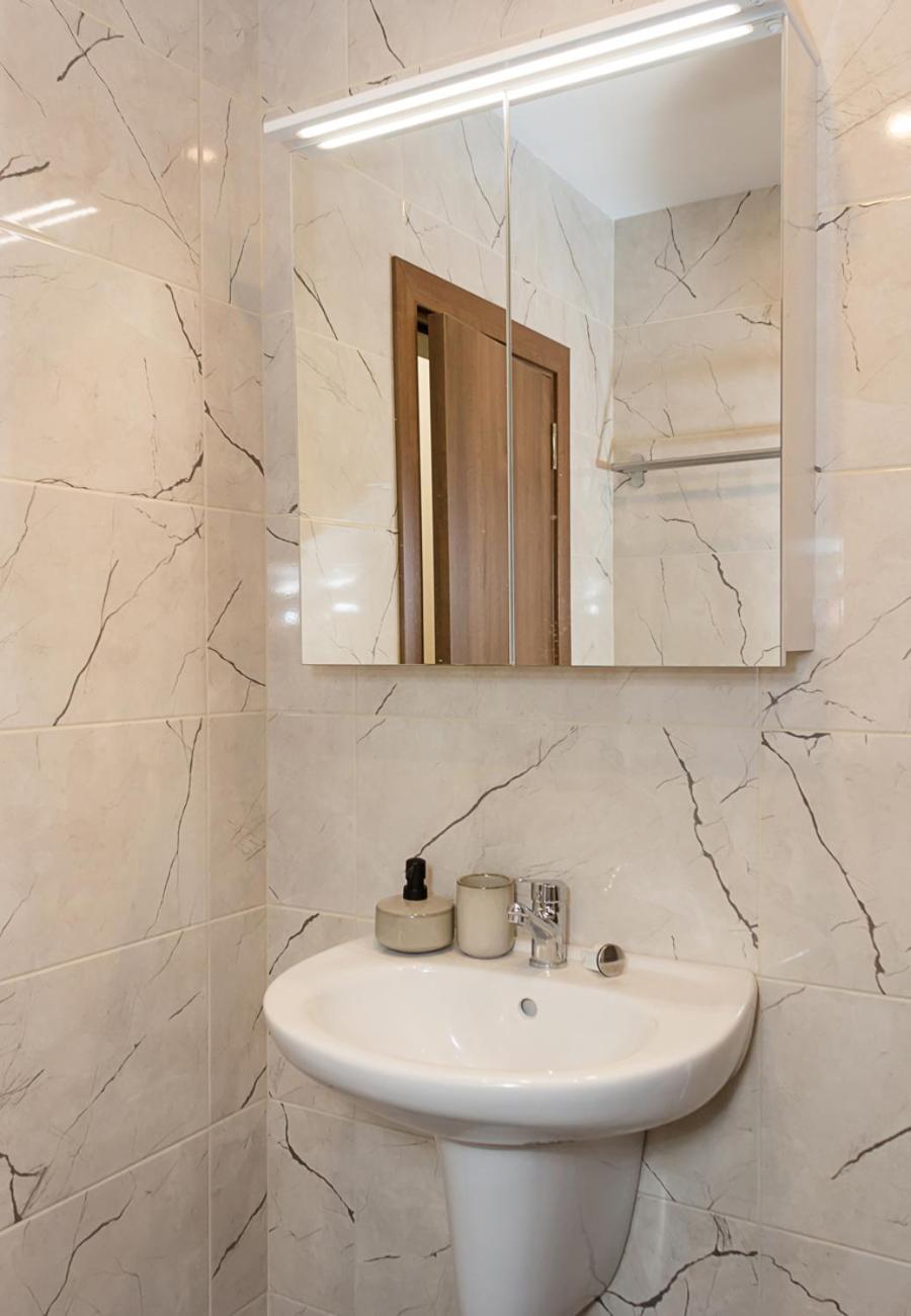 Blue Wave Varna- 2BD Flat with Parking by Flat Mаnager