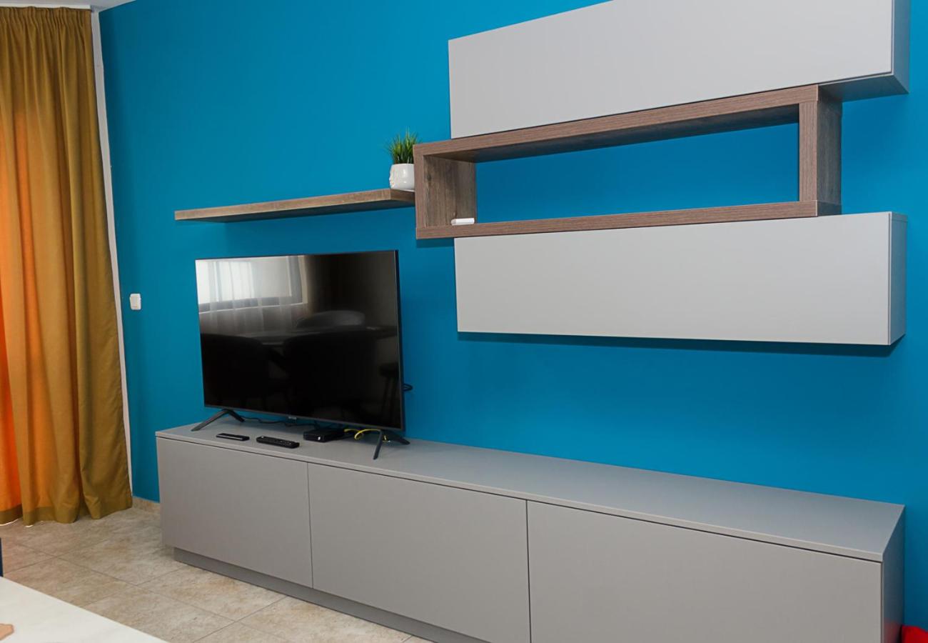 Blue Wave Varna- 2BD Flat with Parking by Flat Mаnager