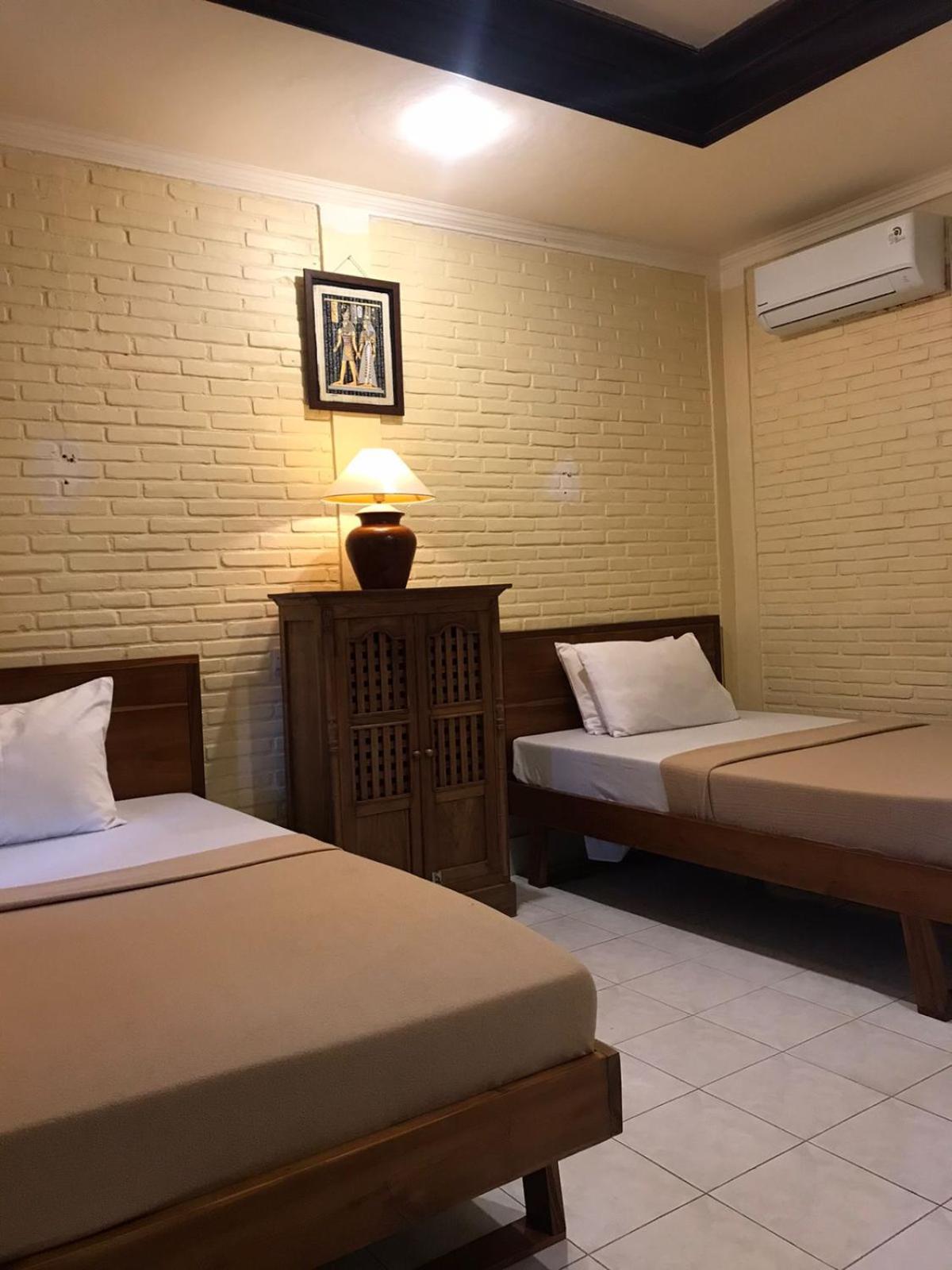 Pande Permai Bungalows