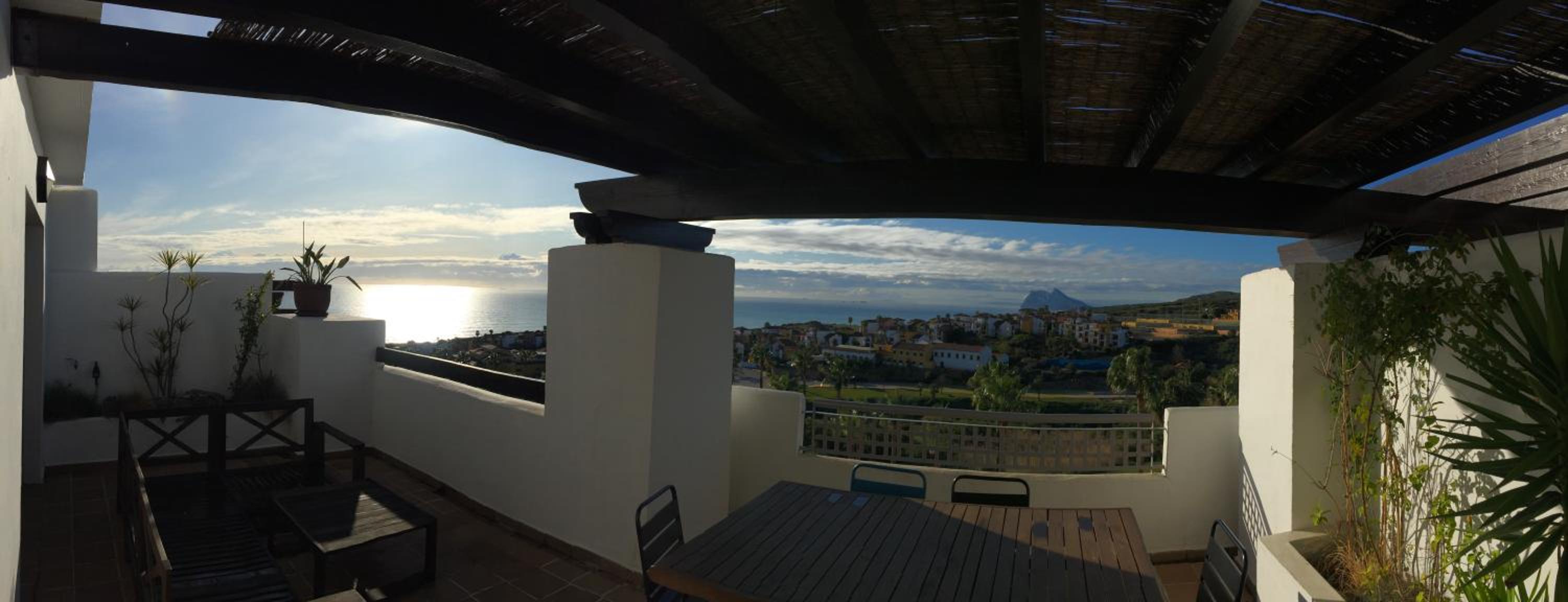 Shanti Sea View Apartment