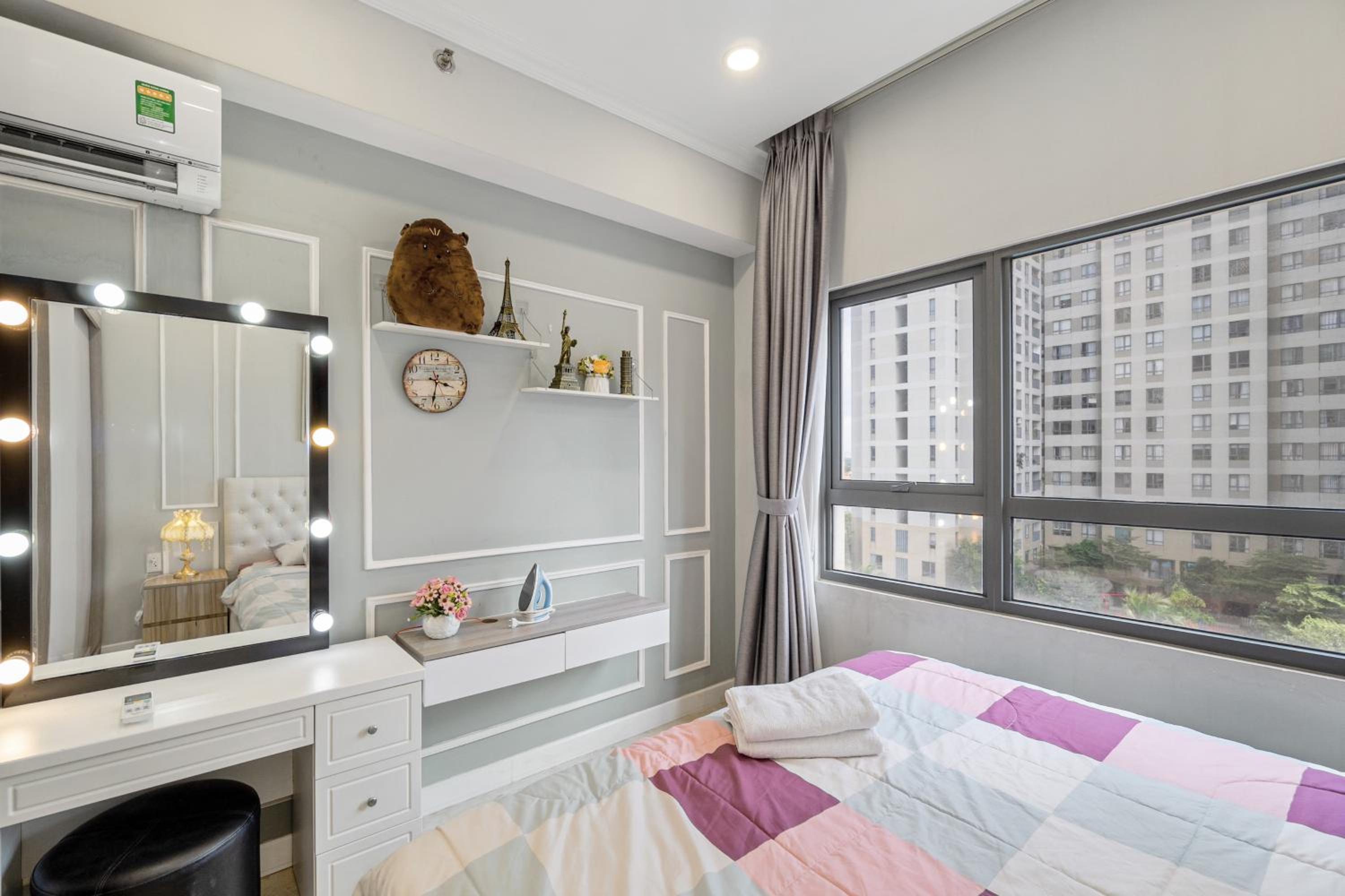 Cozy 2 Bedroom Condo in Masteri Thao Dien, Fully Furnished With Full Amenities