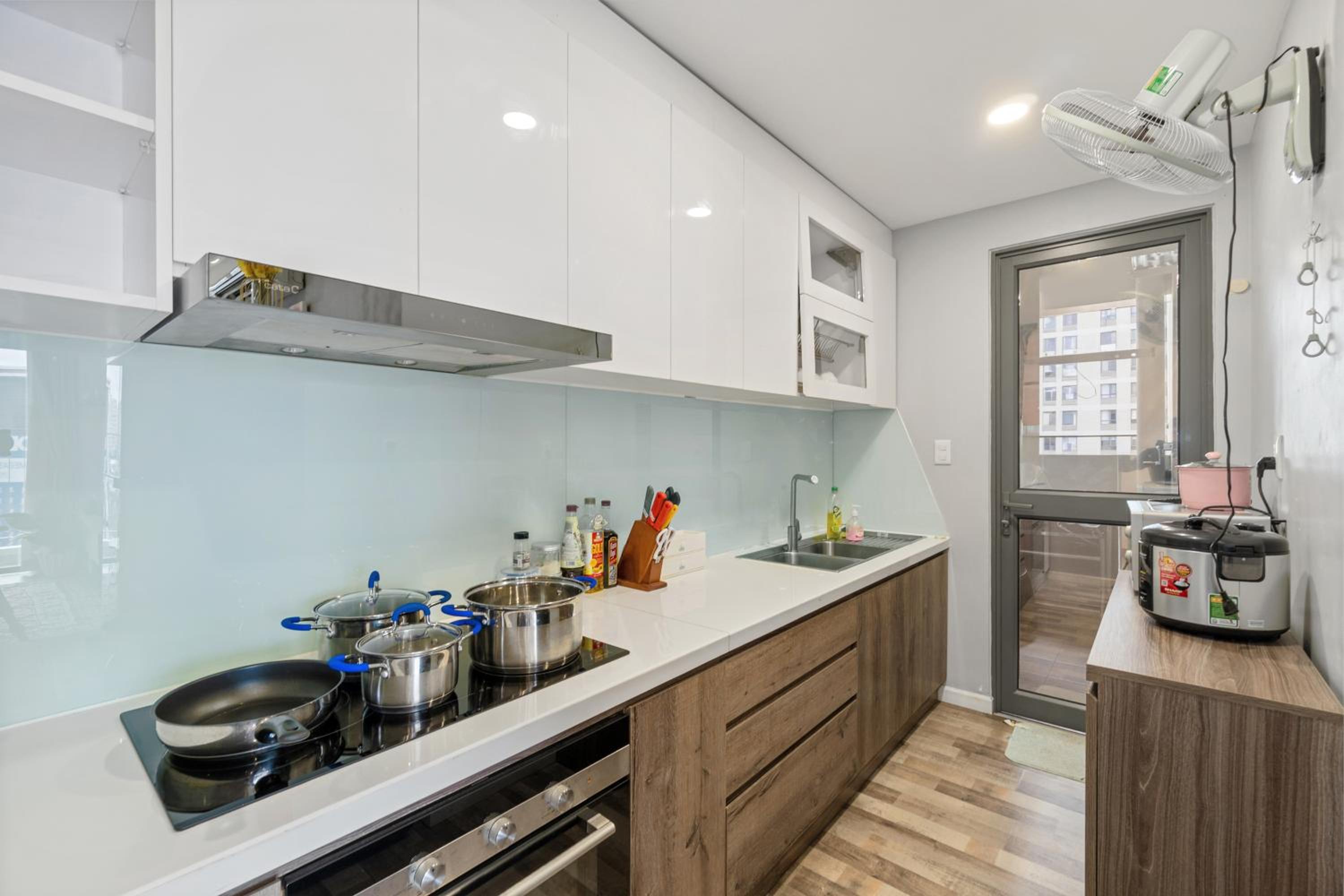 Cozy 2 Bedroom Condo in Masteri Thao Dien, Fully Furnished With Full Amenities