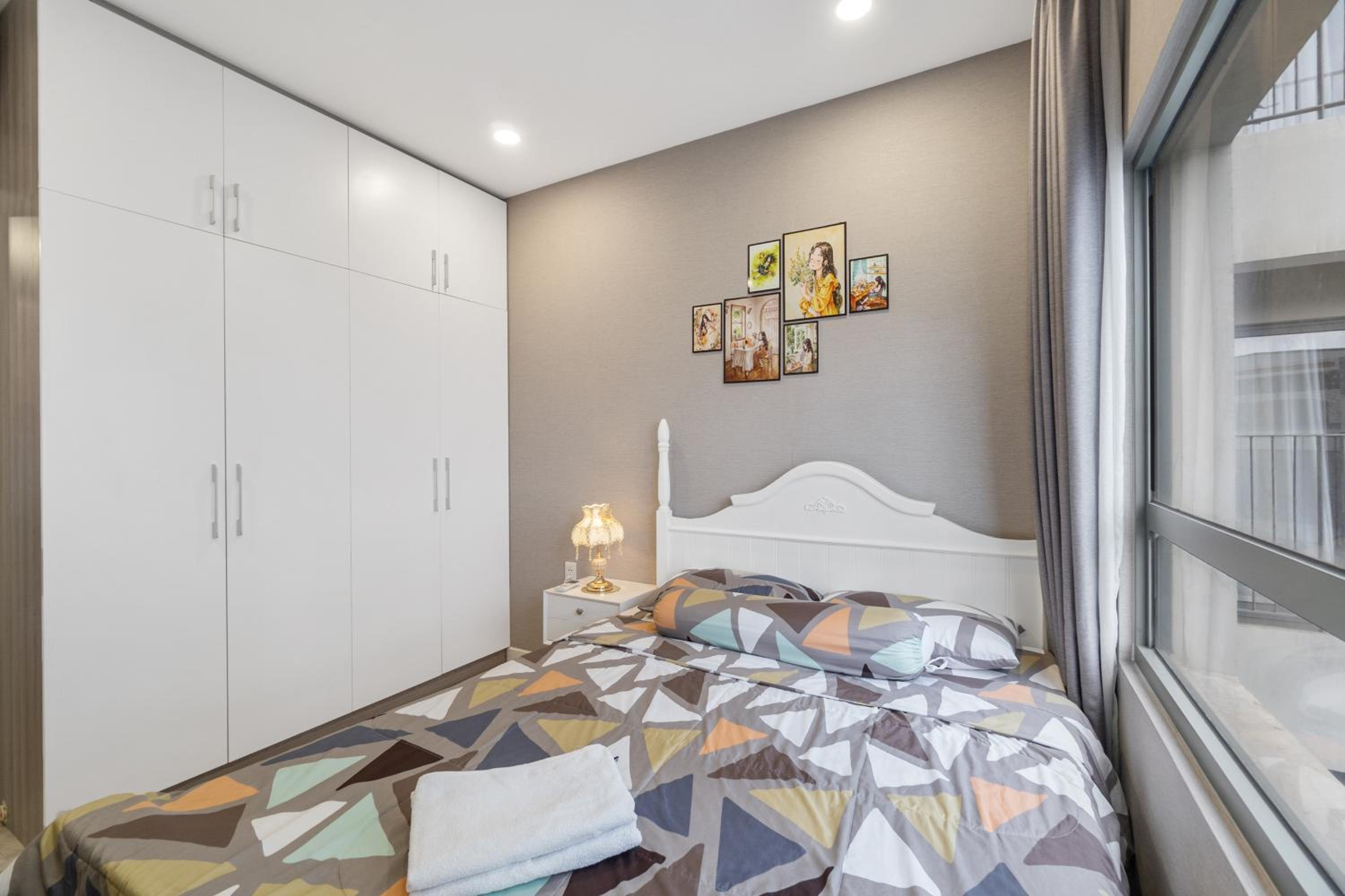 Cozy 2 Bedroom Condo in Masteri Thao Dien, Fully Furnished With Full Amenities