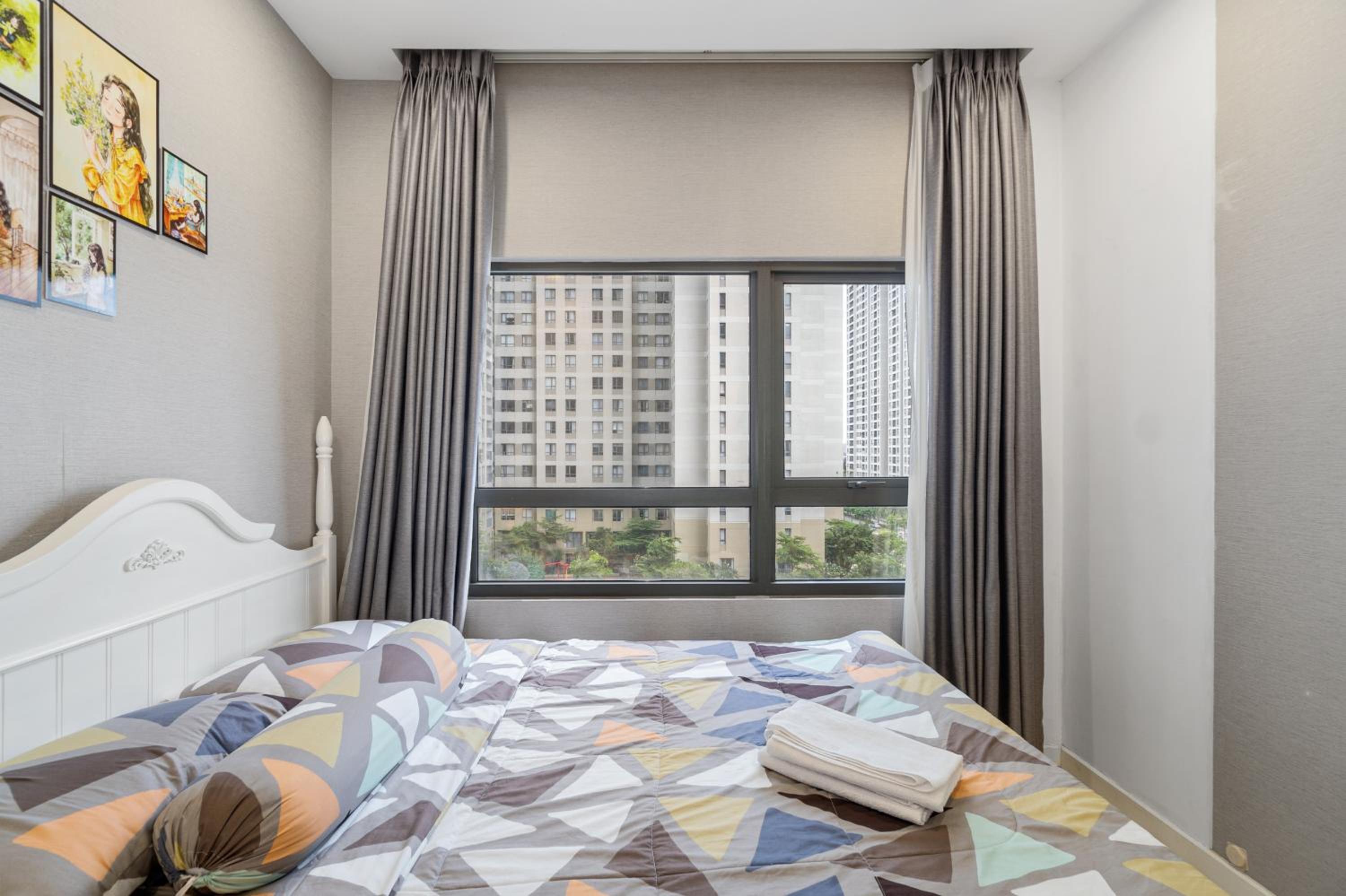 Cozy 2 Bedroom Condo in Masteri Thao Dien, Fully Furnished With Full Amenities