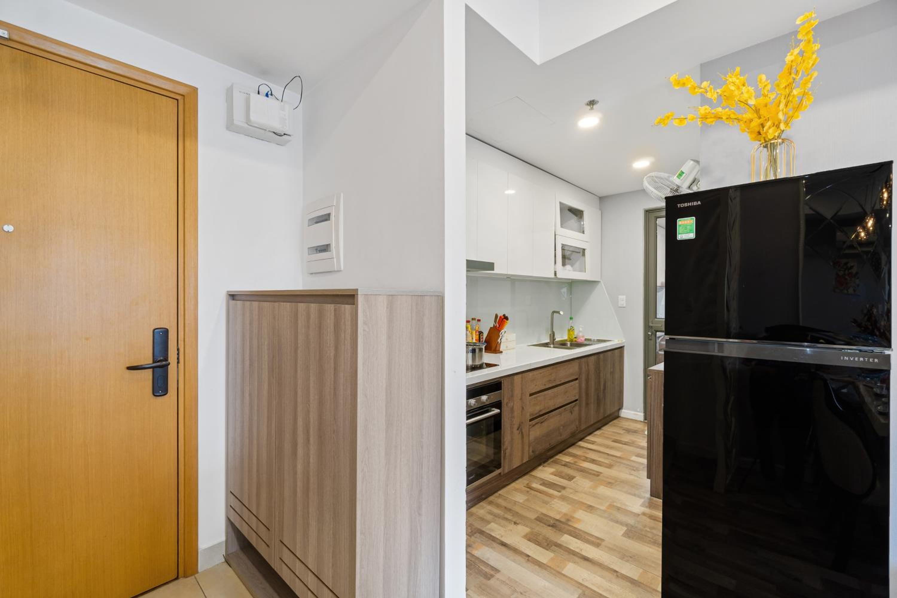 Cozy 2 Bedroom Condo in Masteri Thao Dien, Fully Furnished With Full Amenities