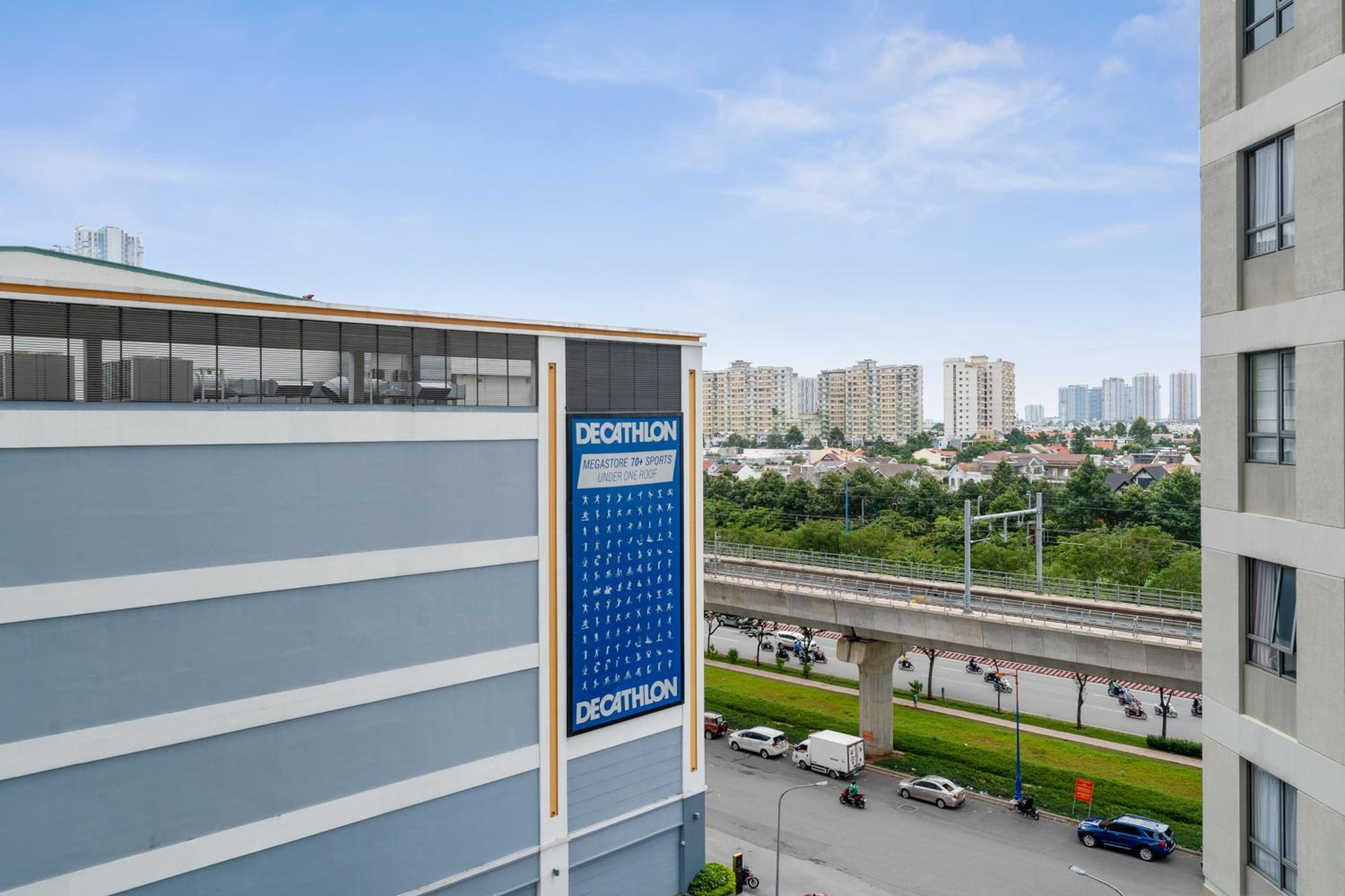 Cozy 2 Bedroom Condo in Masteri Thao Dien, Fully Furnished With Full Amenities