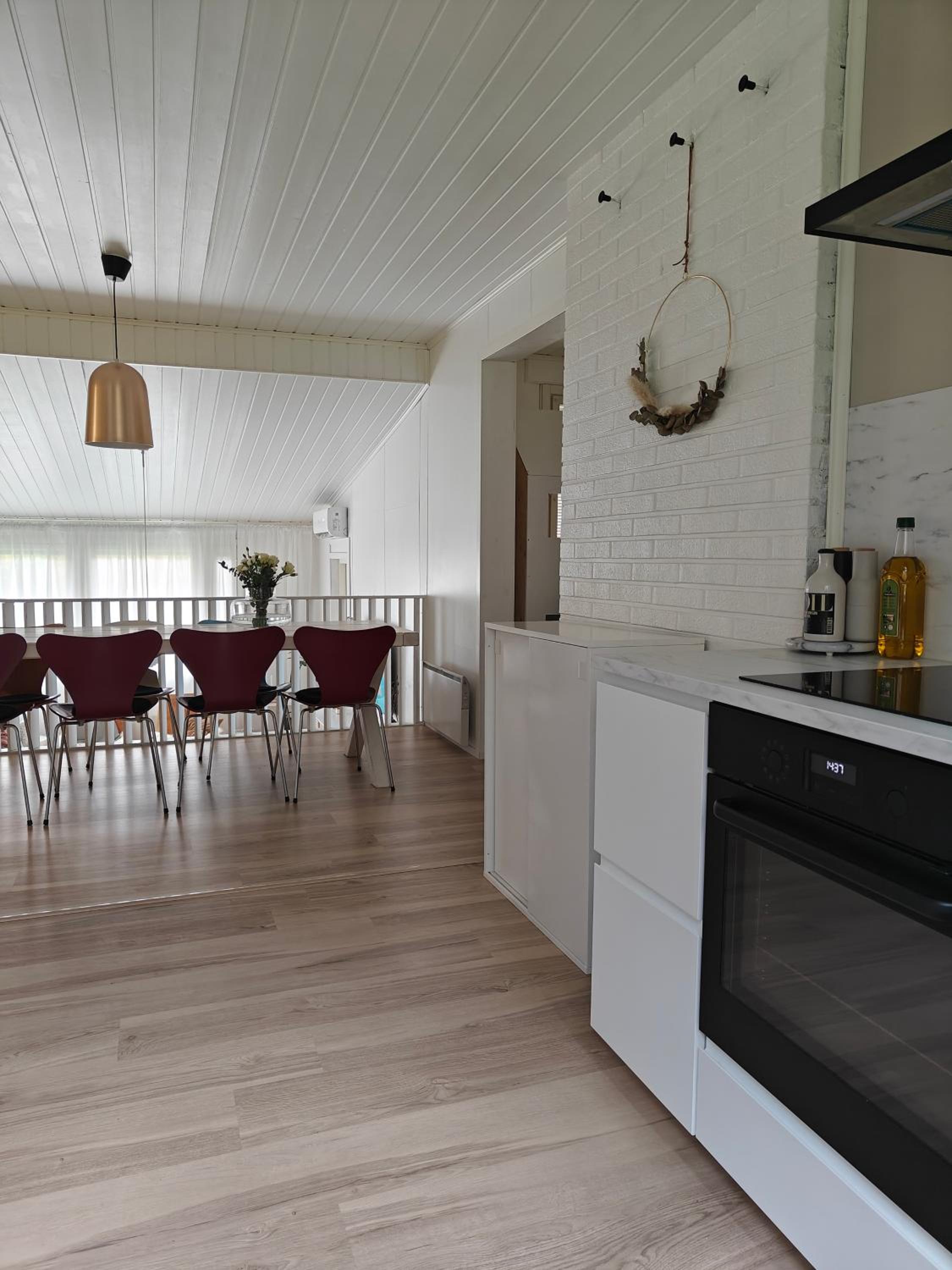 Sunstar Villa