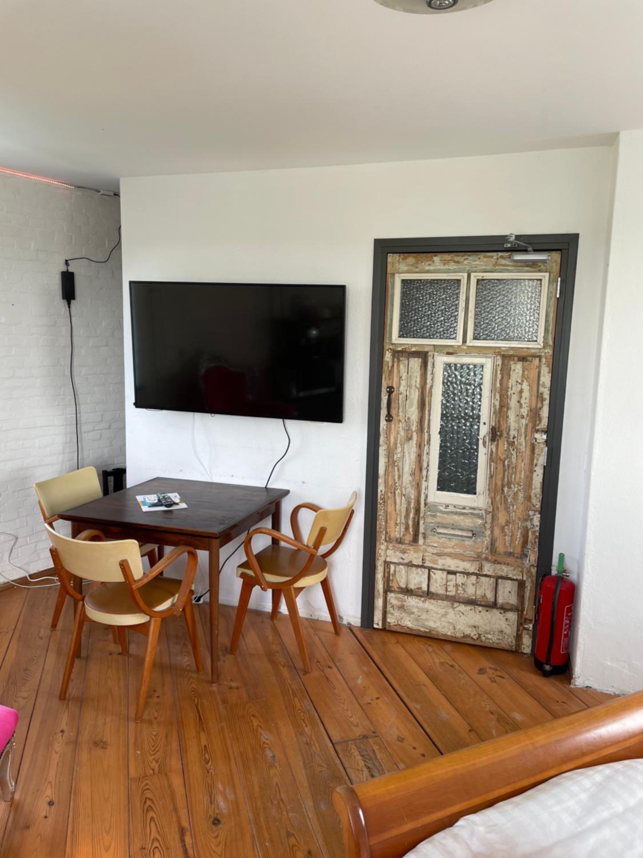 Torenkamer op de vijfde verdieping van de watertoren van Strijen view 3