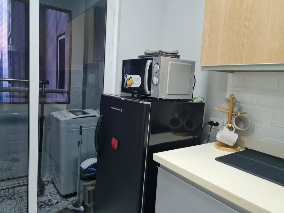 Homey condo unit in BGC - B SOMA NT view 4