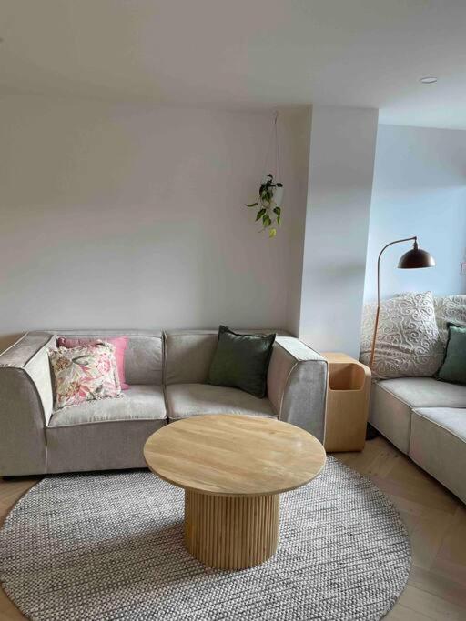 City pad with off street parking