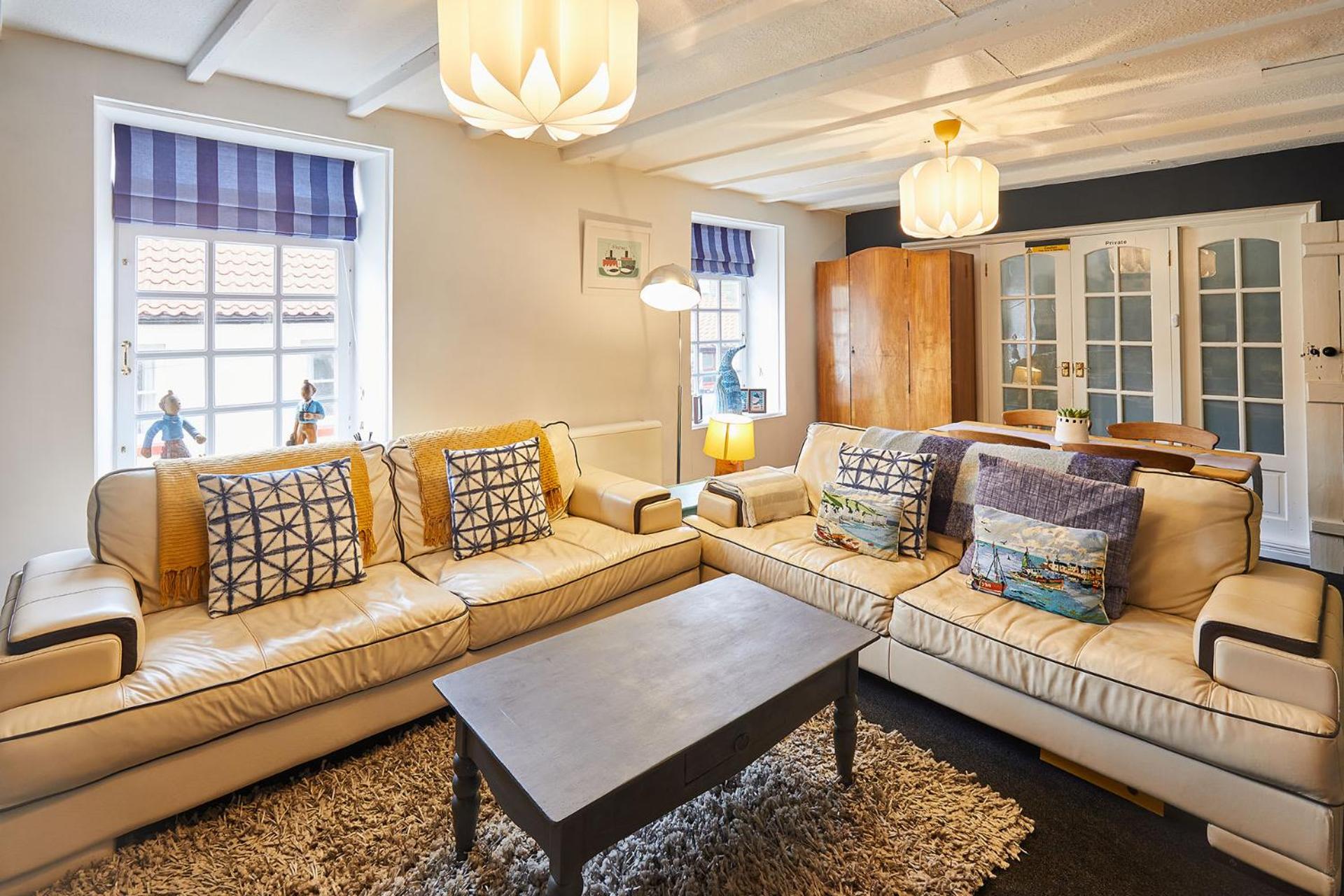 Host & Stay - Dotty's Coastal Retreat