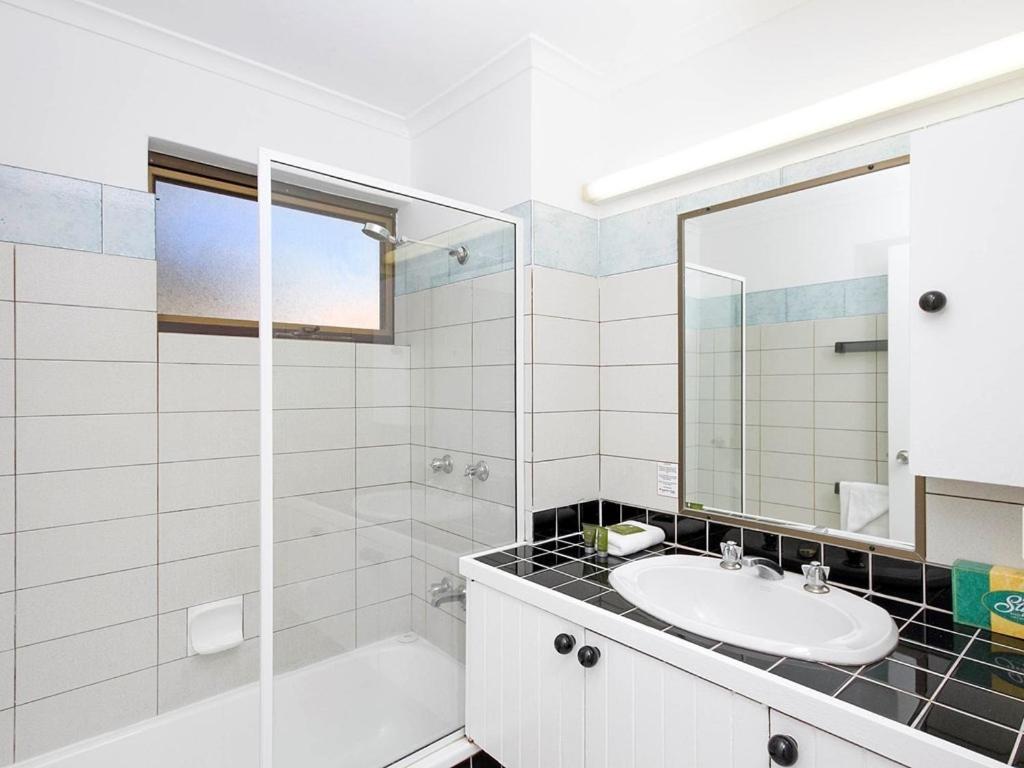 Soundhaven 4 Noosa Parade Value