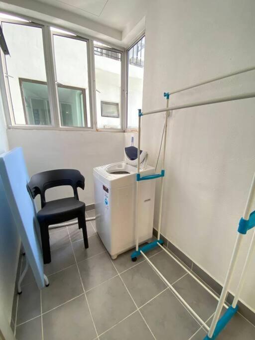 Southkey/Midvalley(A2301)Bathtub Netflix High Floor@JB
