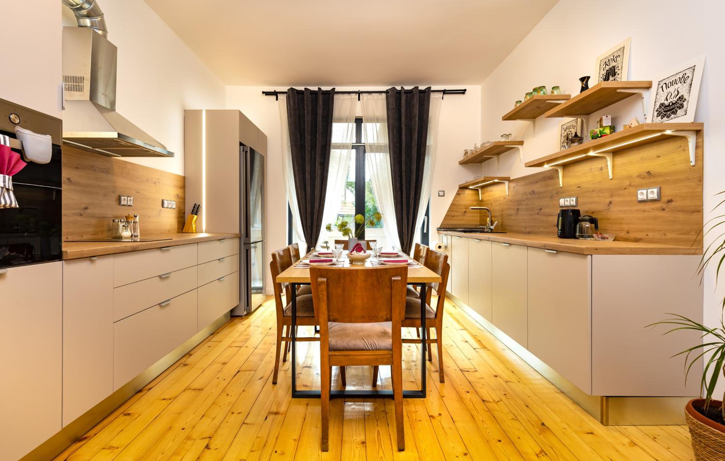 Chic and Charming 2BD Flat in the Heart of Plovdiv by Flat Mаnager