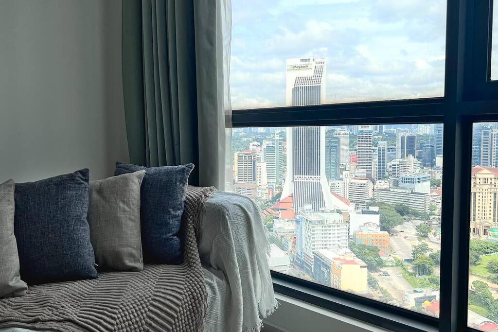 Big Balcony@Bukit Bintang KLCC, Pool, FREE Netflix