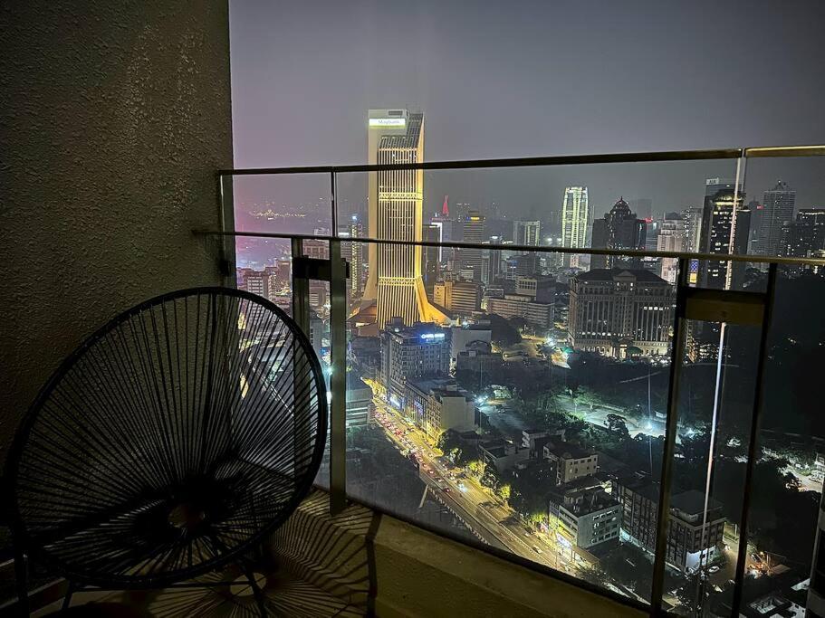 Big Balcony@Bukit Bintang KLCC, Pool, FREE Netflix