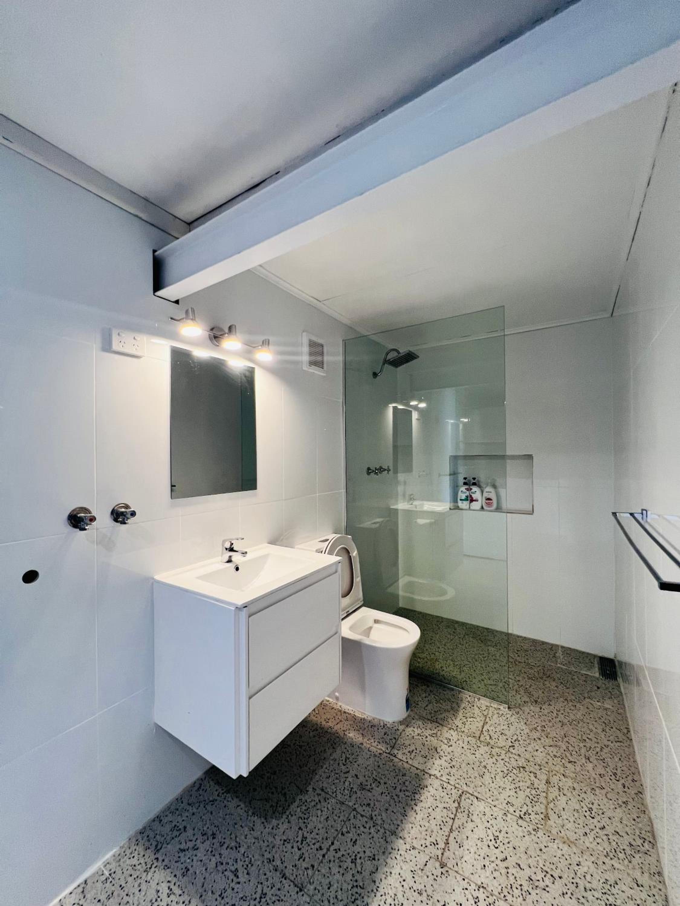 Ocean-View Retreat for Family Getaways Wollongong