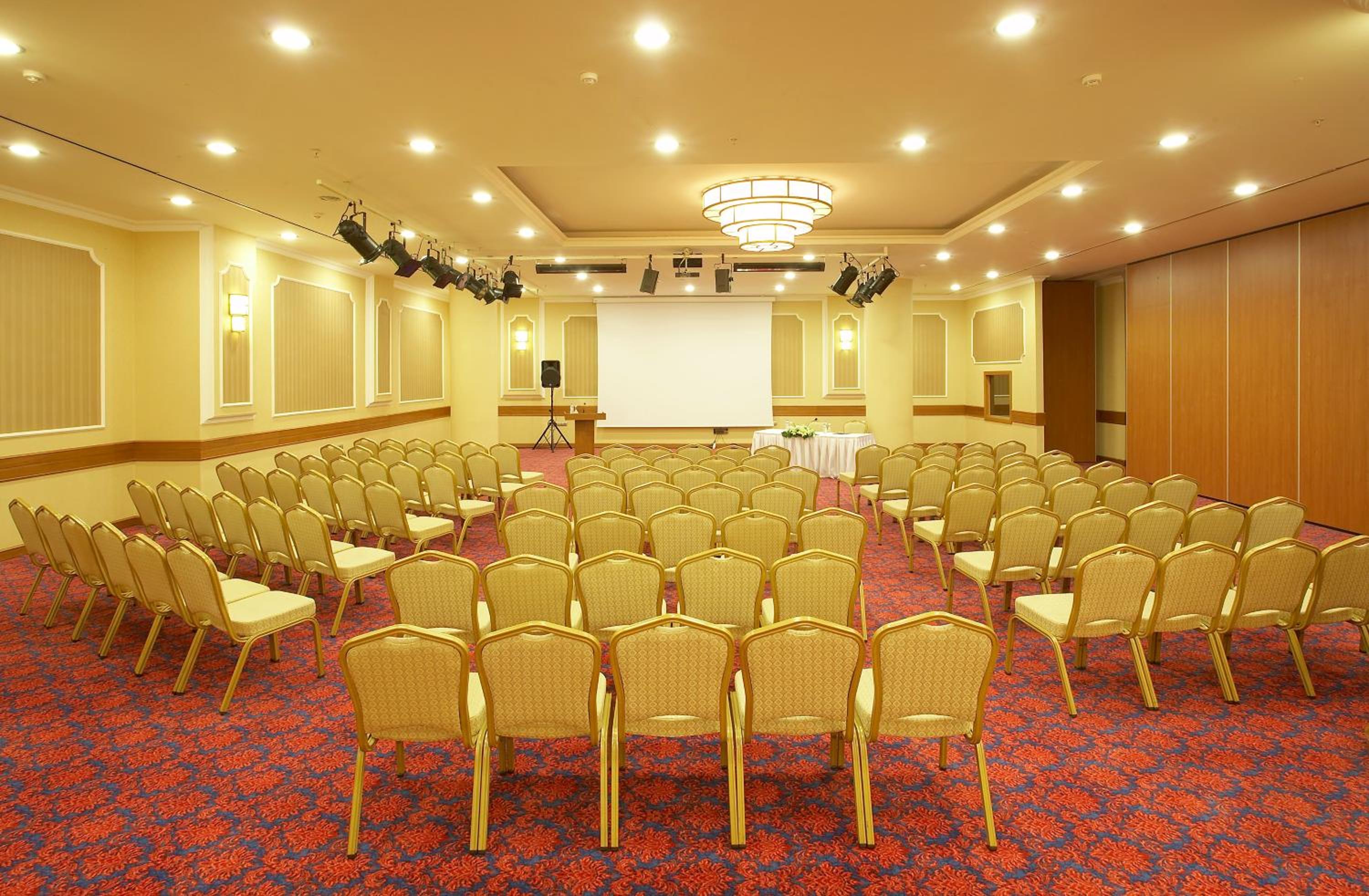 Ankara Plaza Hotel - Image 21