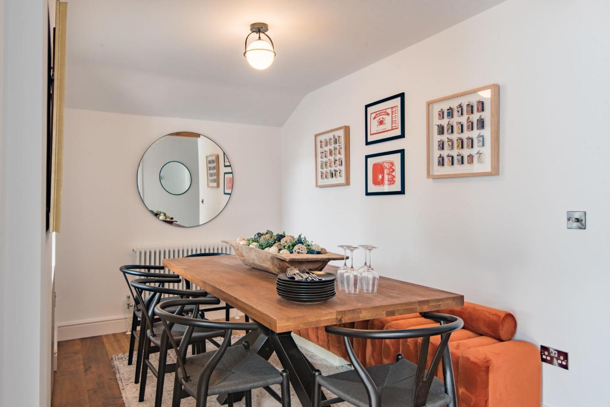 Little Beach House by Bloom Stays view 3