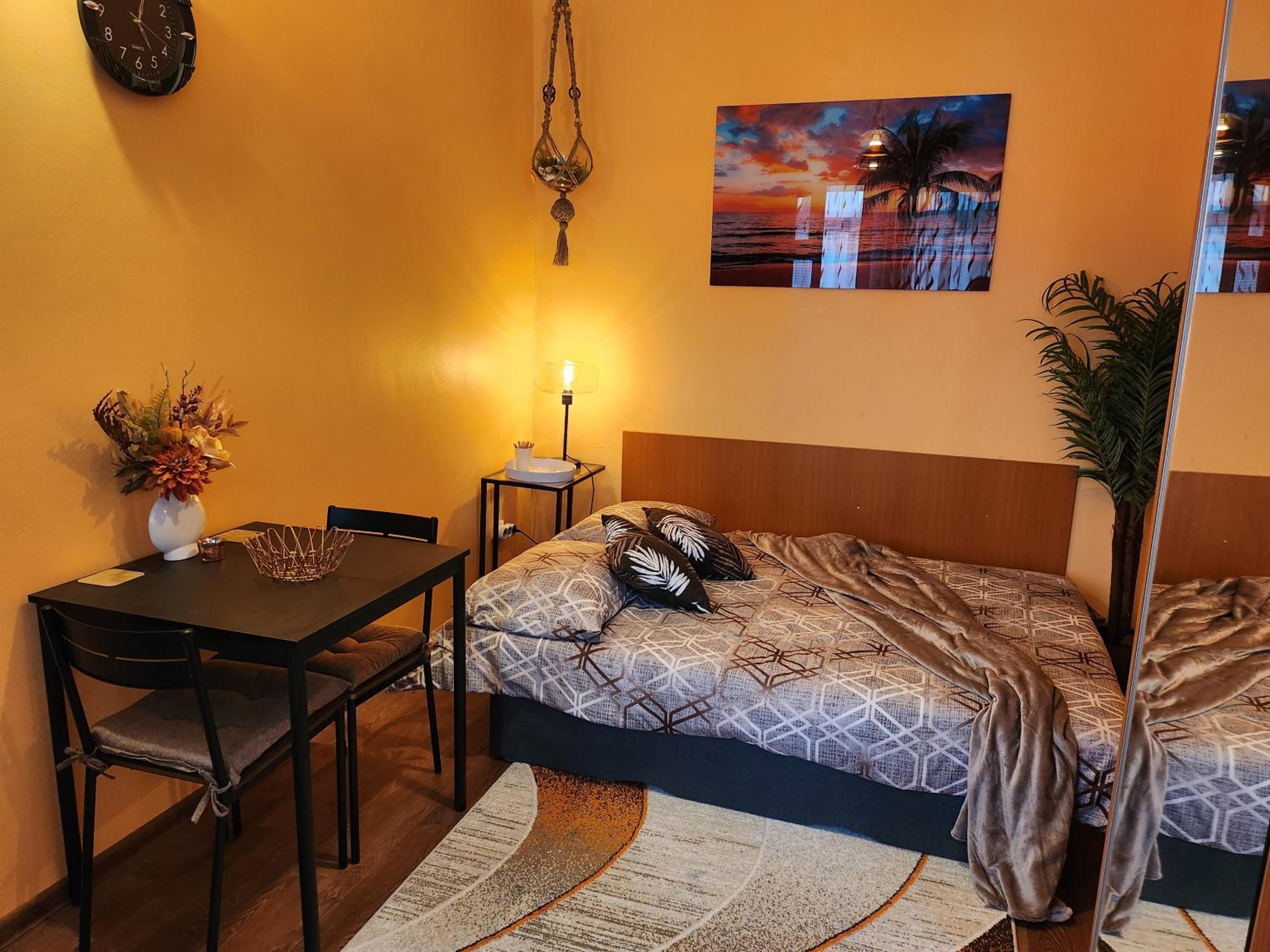 Studio 7A Cozy central oasis