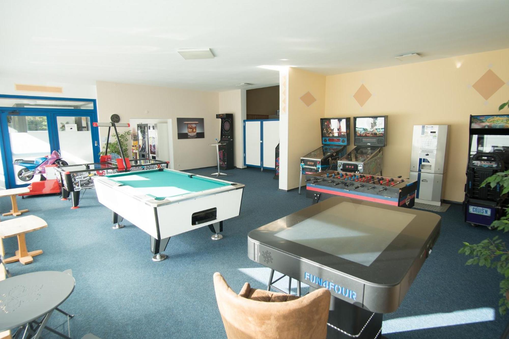 activities & amenities