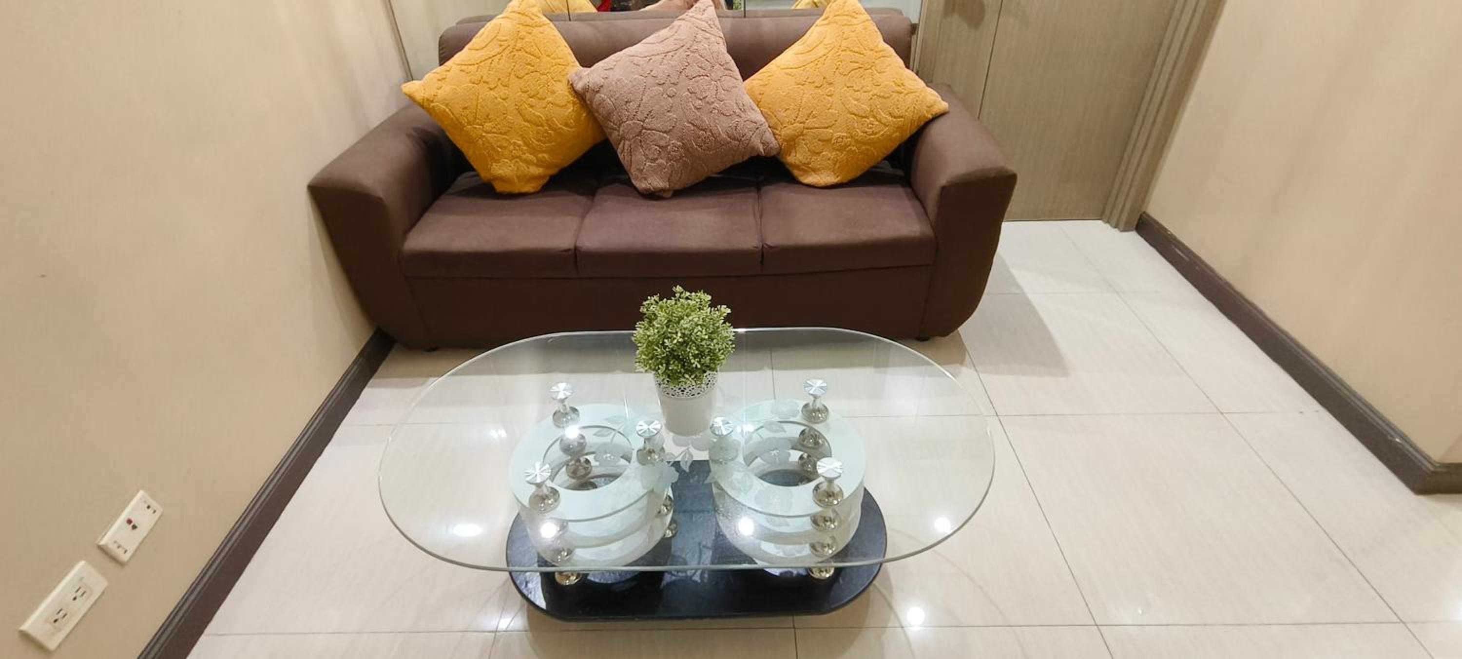 Affordable Apartment-Paranaque