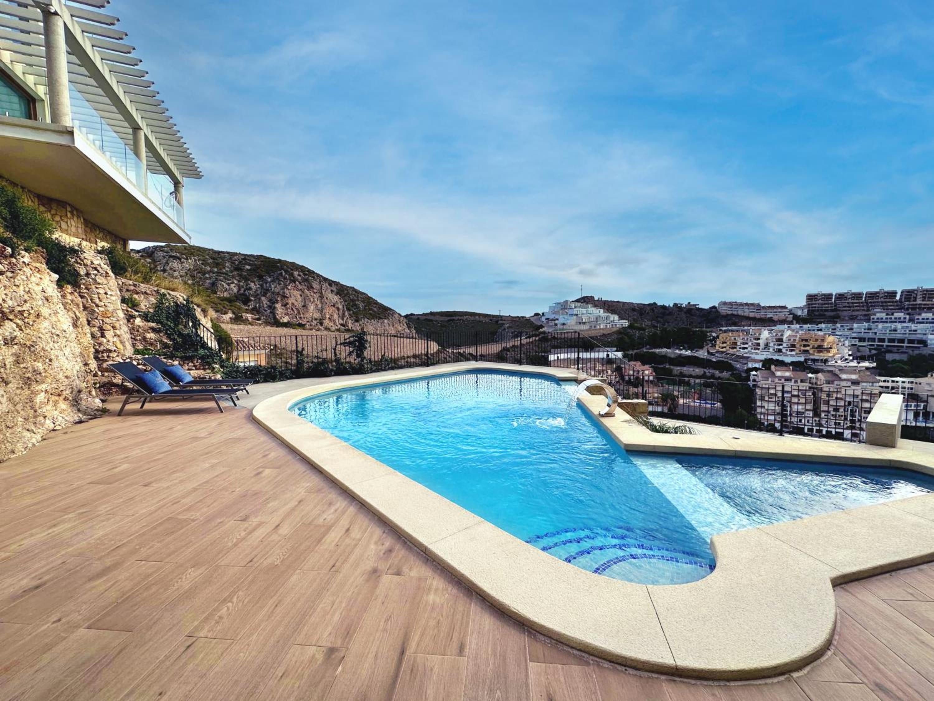 Colina del Sol Penthouse Horizonte