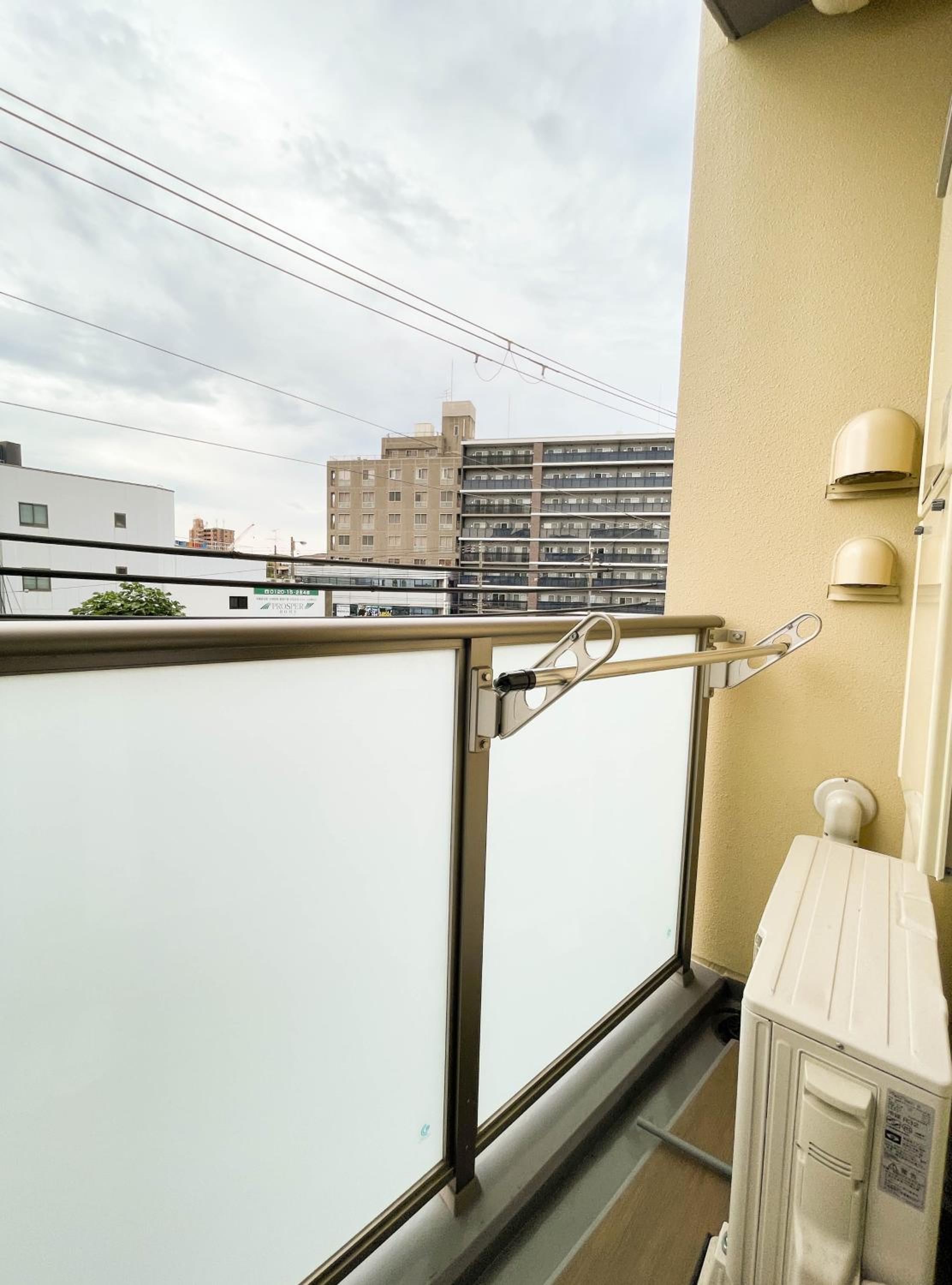 Shinkou House UE - Newly Built Secure and Hypoallergenic