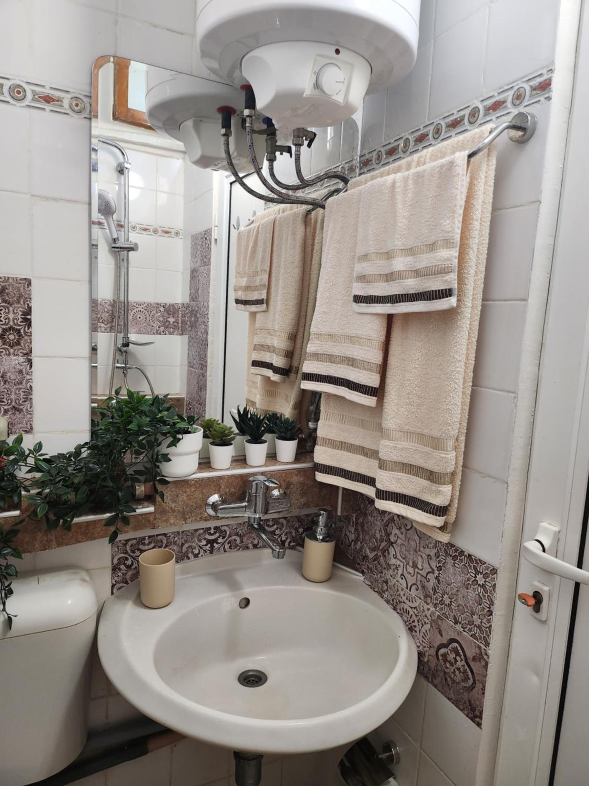 Studio 7A Cozy central oasis