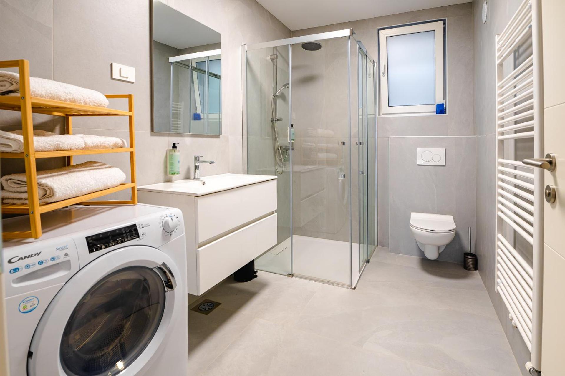 Apartments Luxury AD