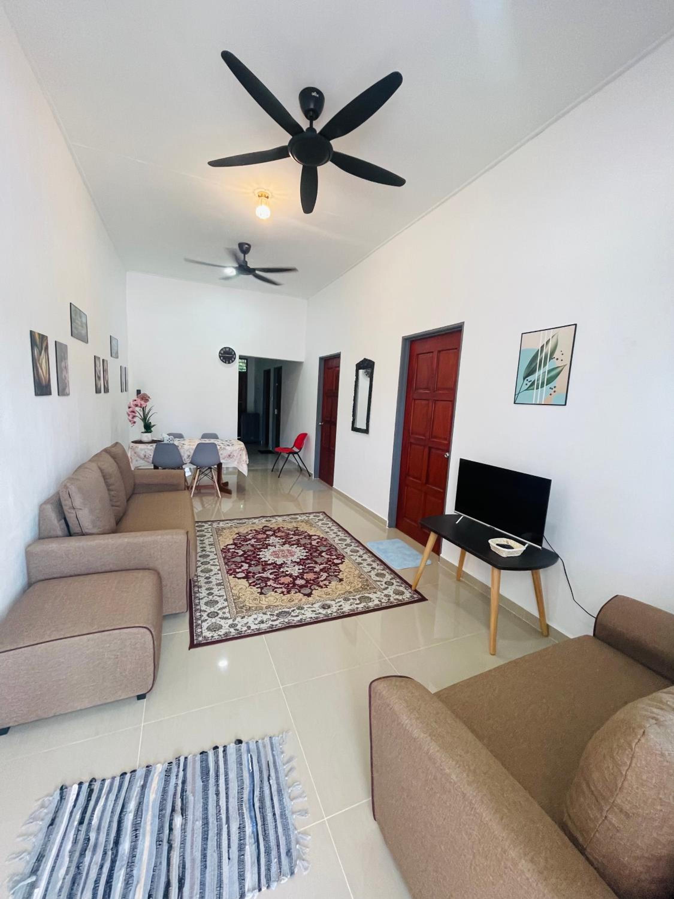 Homestay CikguMa 1 - WiFi & Netflix photo 2