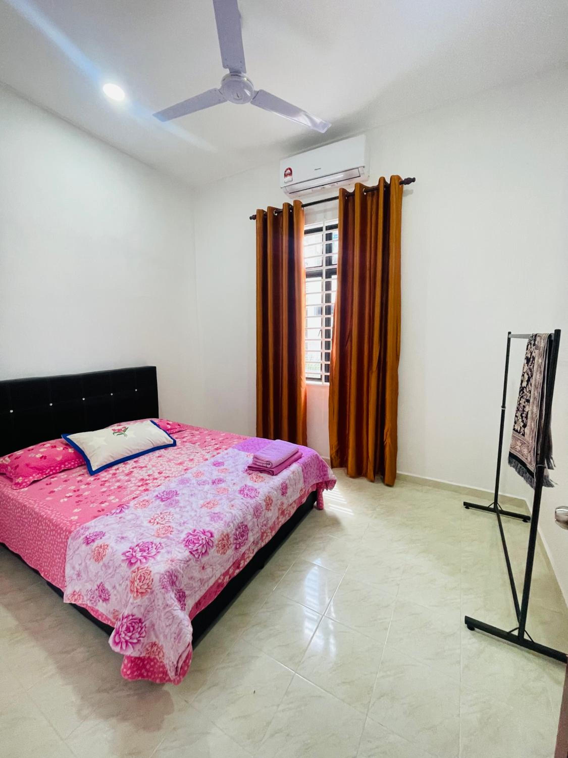 Homestay CikguMa 1 - WiFi & Netflix photo 6