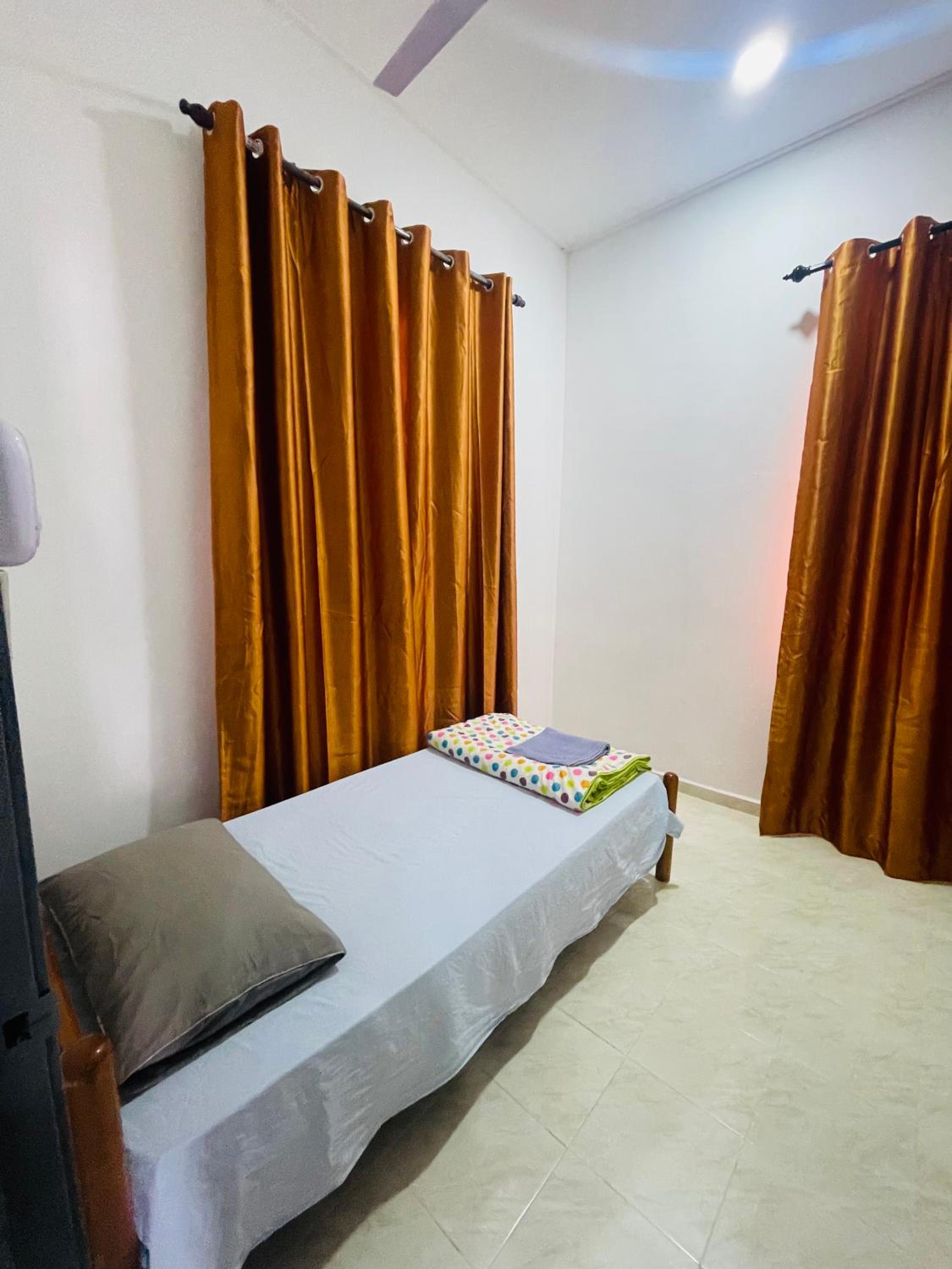 Homestay CikguMa 1 - WiFi & Netflix photo 7