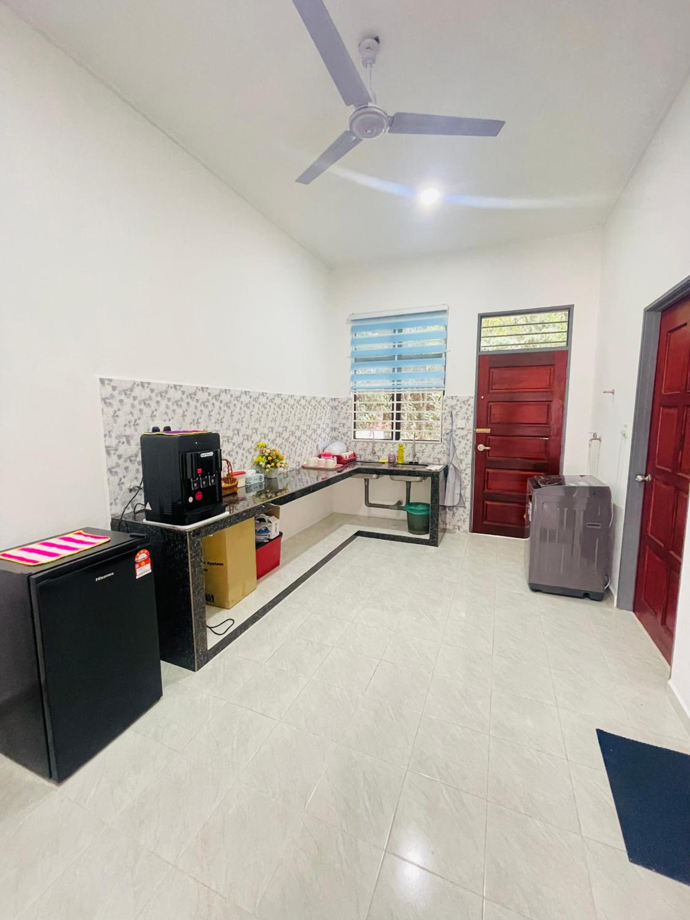 Homestay CikguMa 1 - WiFi & Netflix photo 8